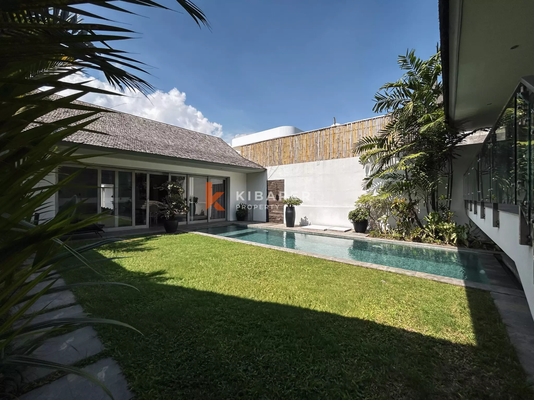 Charming Three-Bedroom Tropical Villa with Garden and Private Pool in Berawa