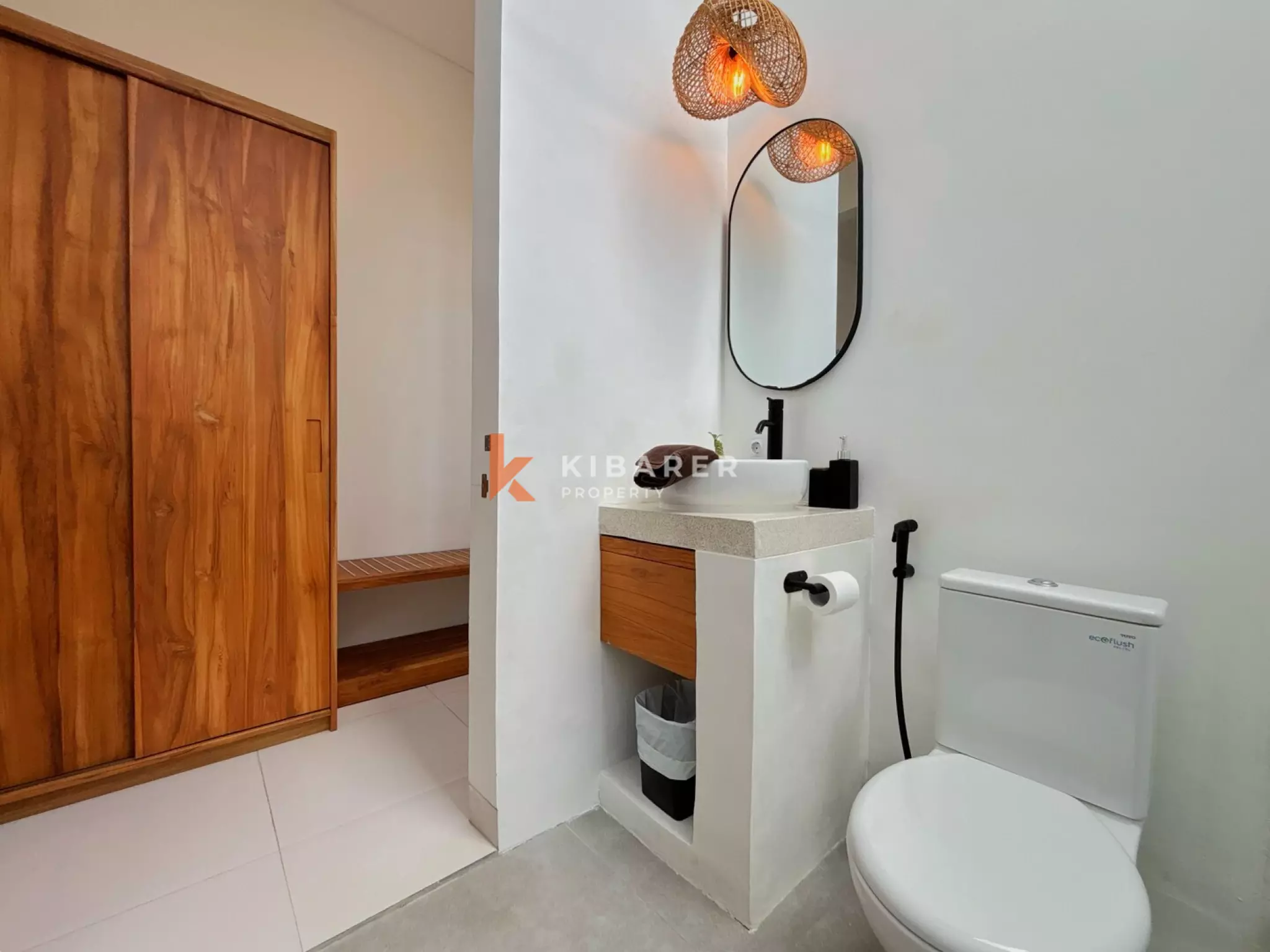 Stylish Contemporary Three Bedroom Villa Near Canggu Hotspots — image 19