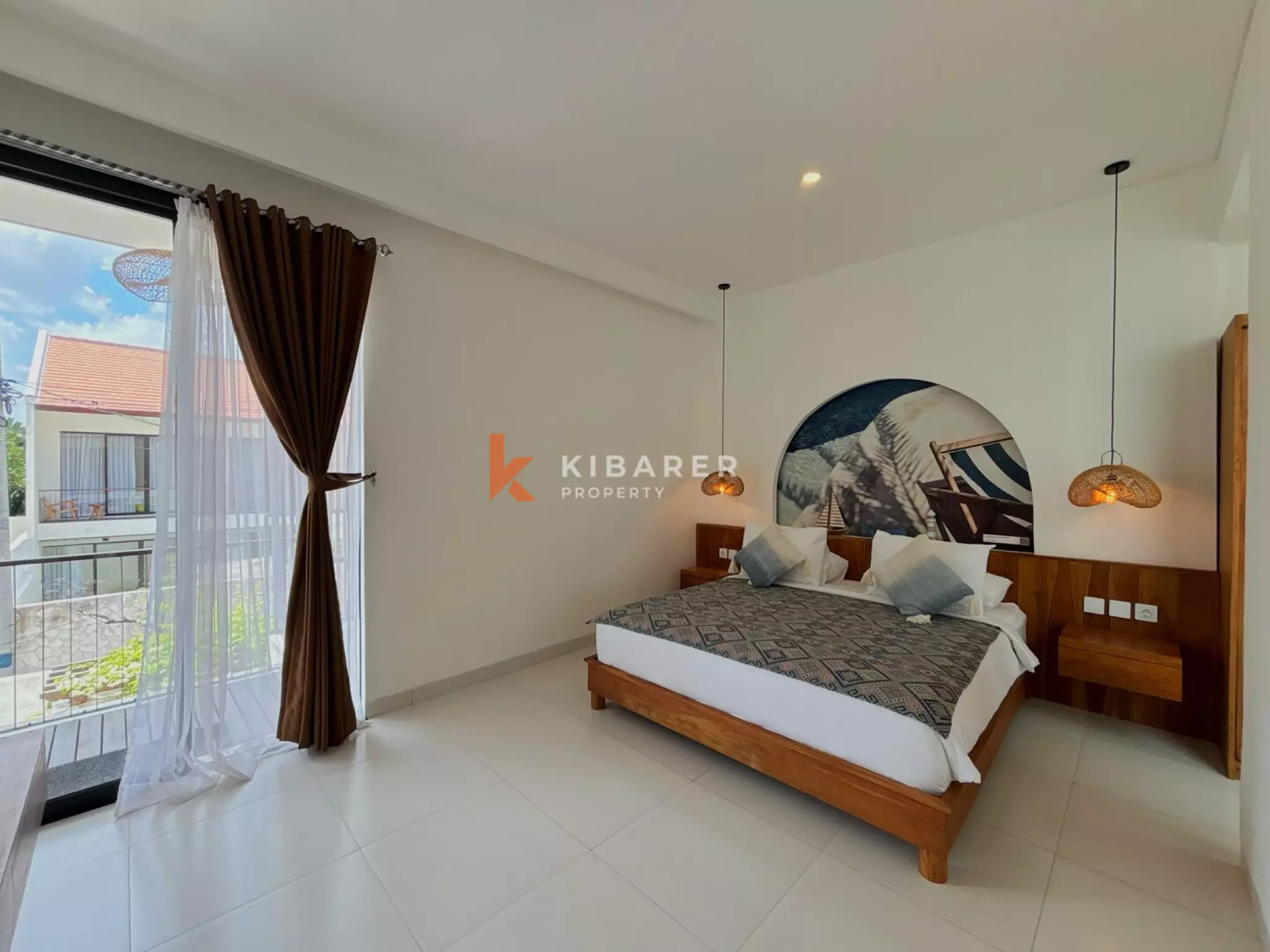 Stylish Contemporary Three Bedroom Villa Near Canggu Hotspots — image 18