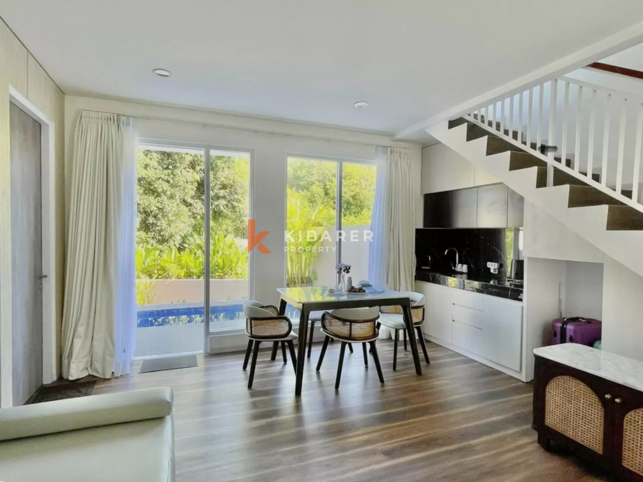 elegant two bedroom villa in exclusive nusa dua complex — image 3