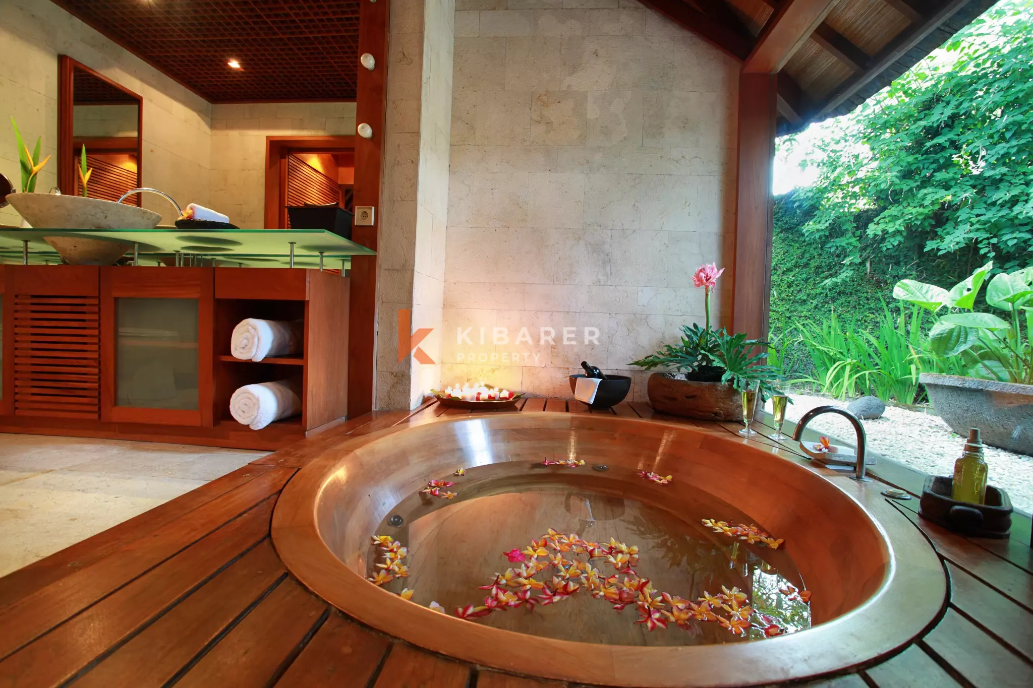 Stunning Two-Bedroom Villa with Garden in Umalas — image 5