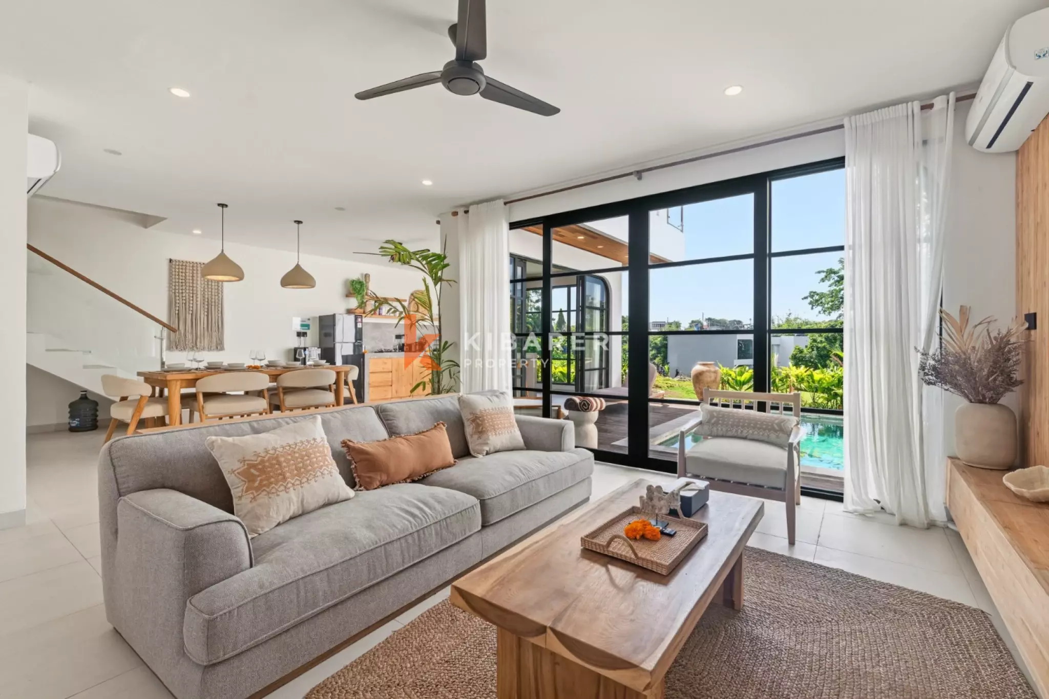 Streamlined Modern Two-Bedrooms Enclosed Villa in Canggu — image 18