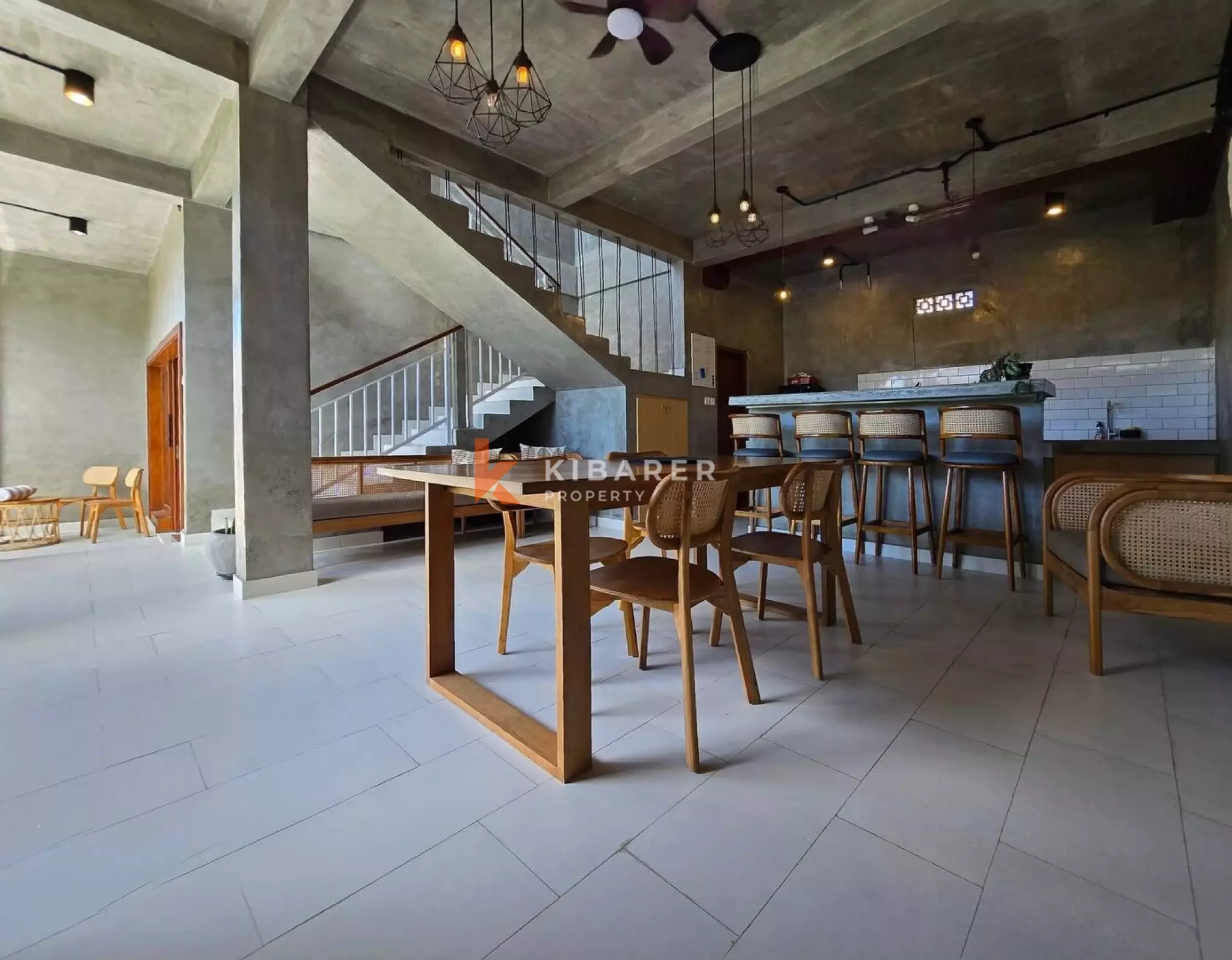 Prime Berawa Three Bedroom Open Living Villa Near Beach and cafes — image 6