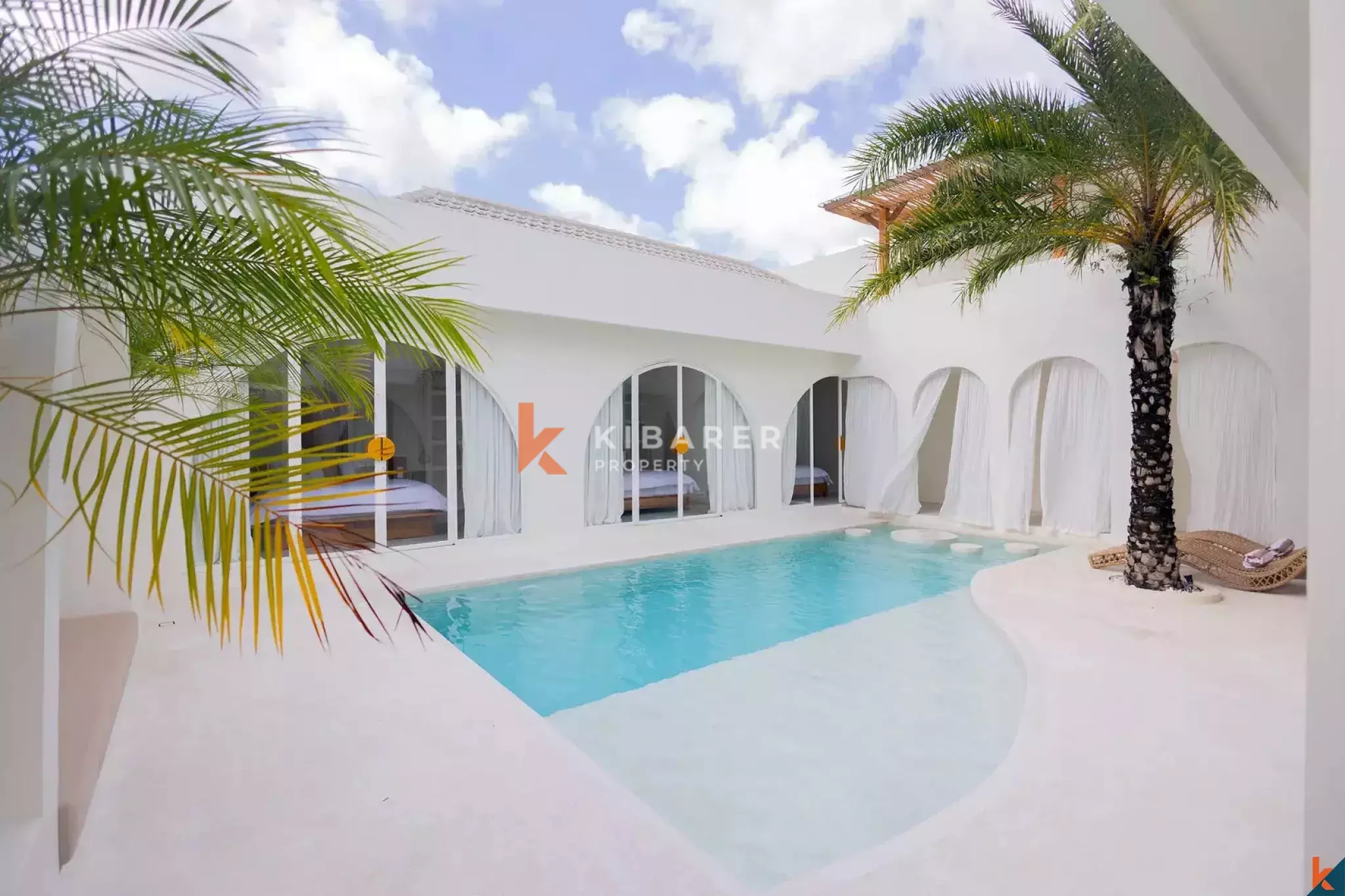 Relax in Style - Contemporary Three Bedroom Villa in Padonan — image 1