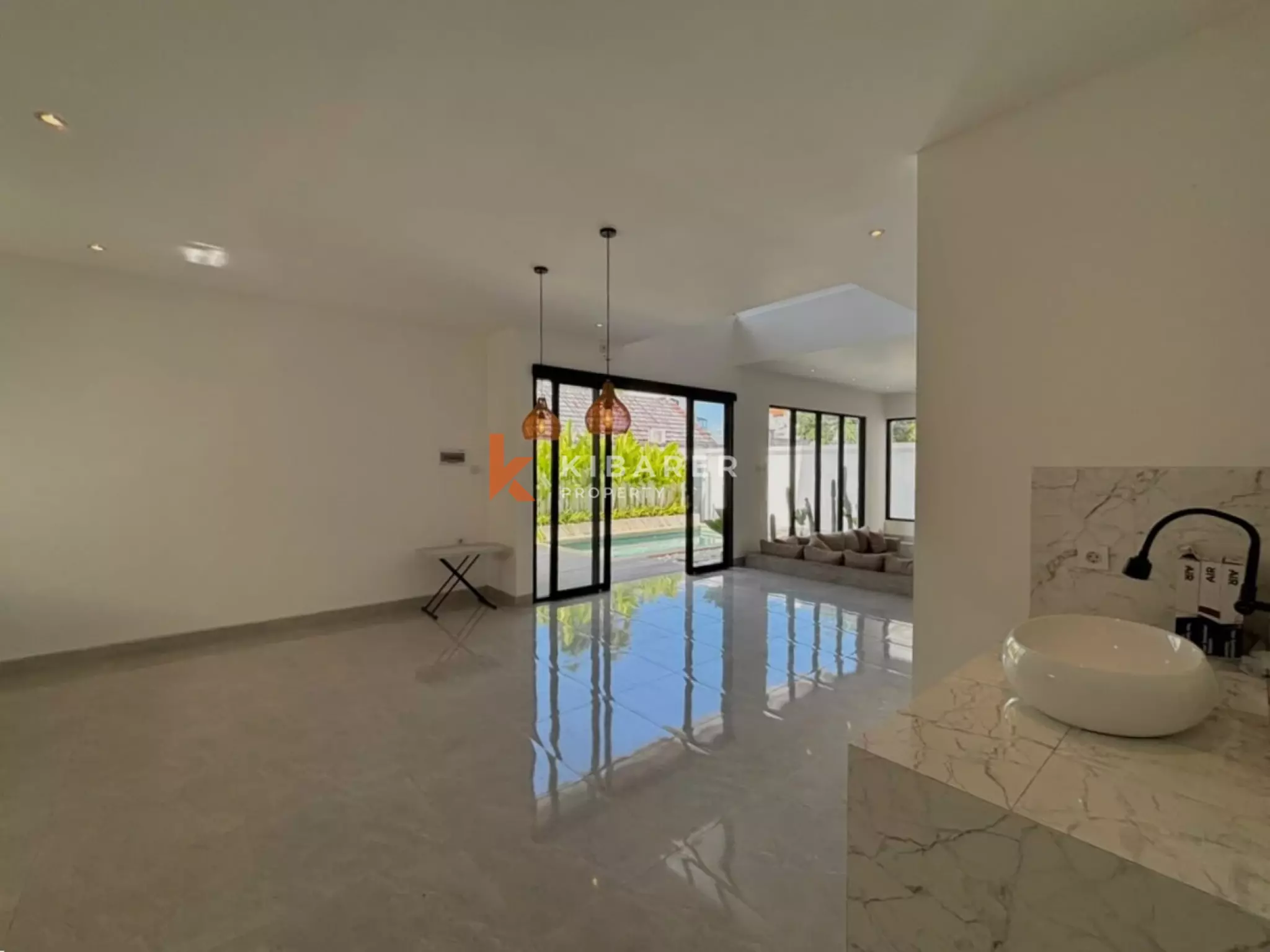 Stylish Two Bedroom Unfurnished Villa for Yearly Rent in Berawa — image 8