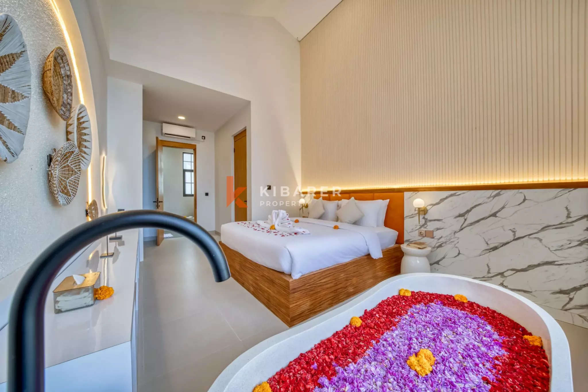 Stylish Two Bedroom Modern Villa in Sought-After Kayu Tulang — image 15