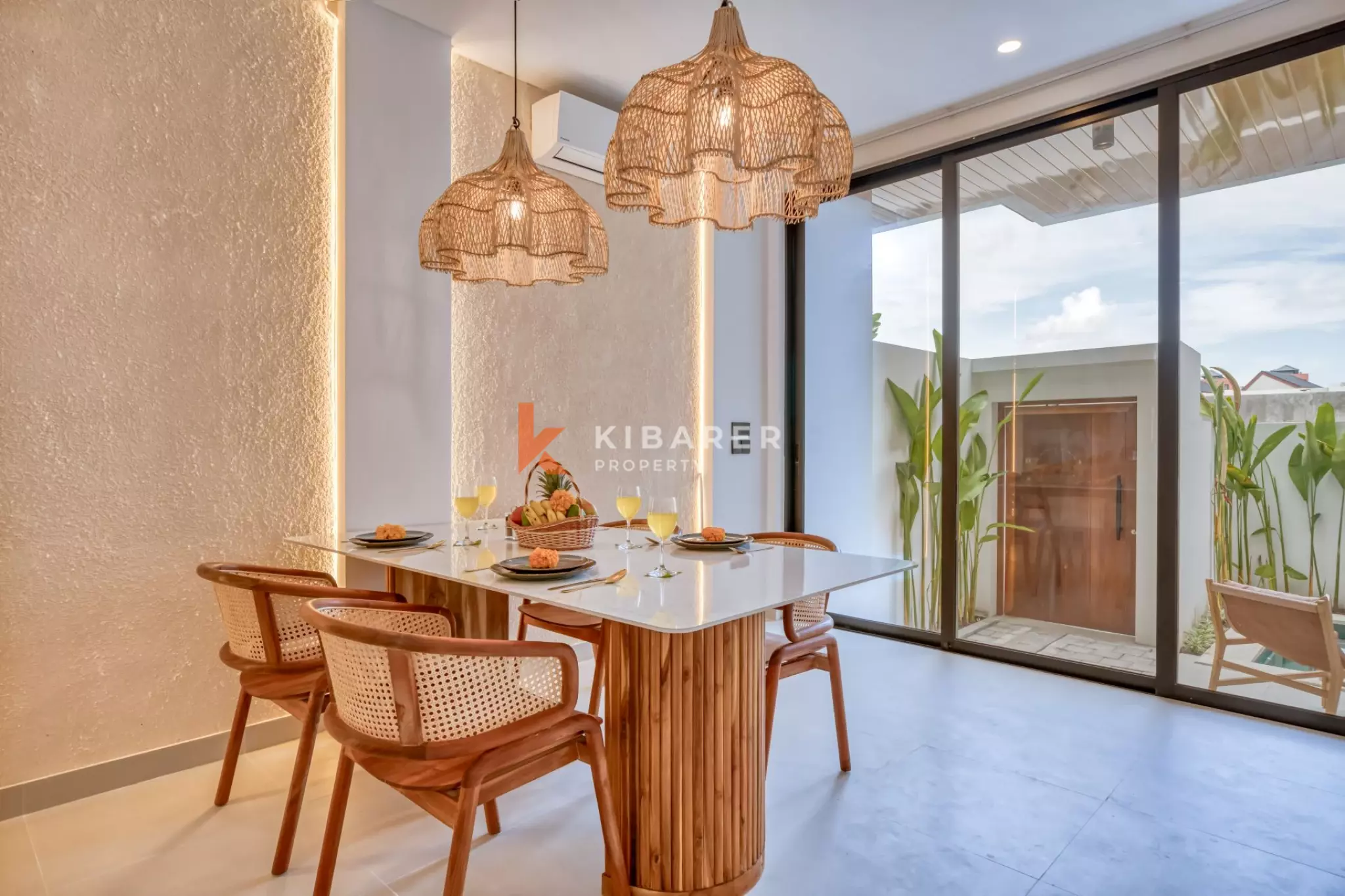 Stylish Two Bedroom Modern Villa in Sought-After Kayu Tulang — image 9