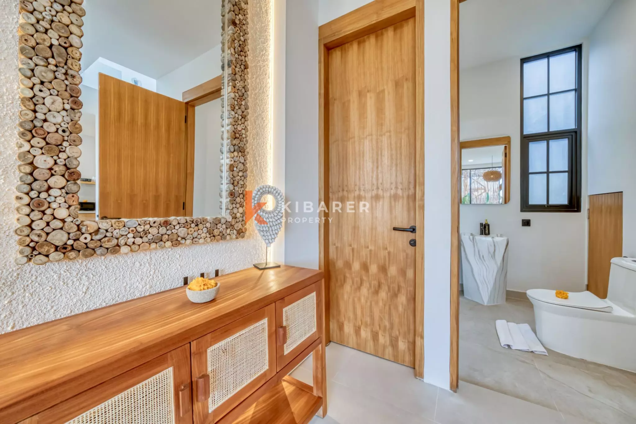 Stylish Two Bedroom Modern Villa in Sought-After Kayu Tulang — image 18