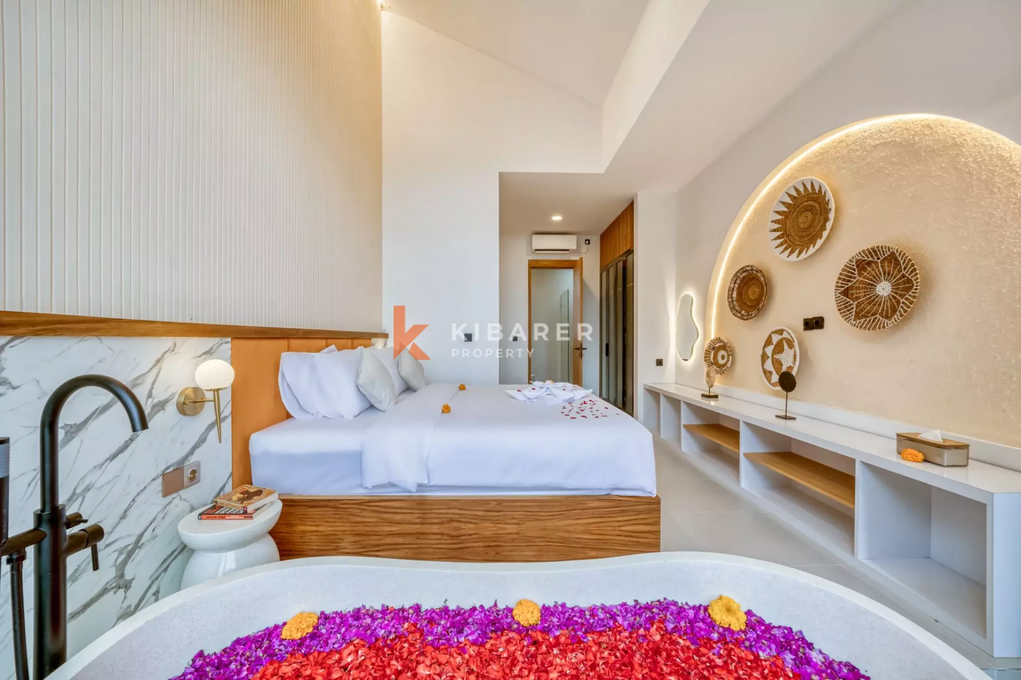 Stylish Two Bedroom Modern Villa in Sought-After Kayu Tulang — image 16