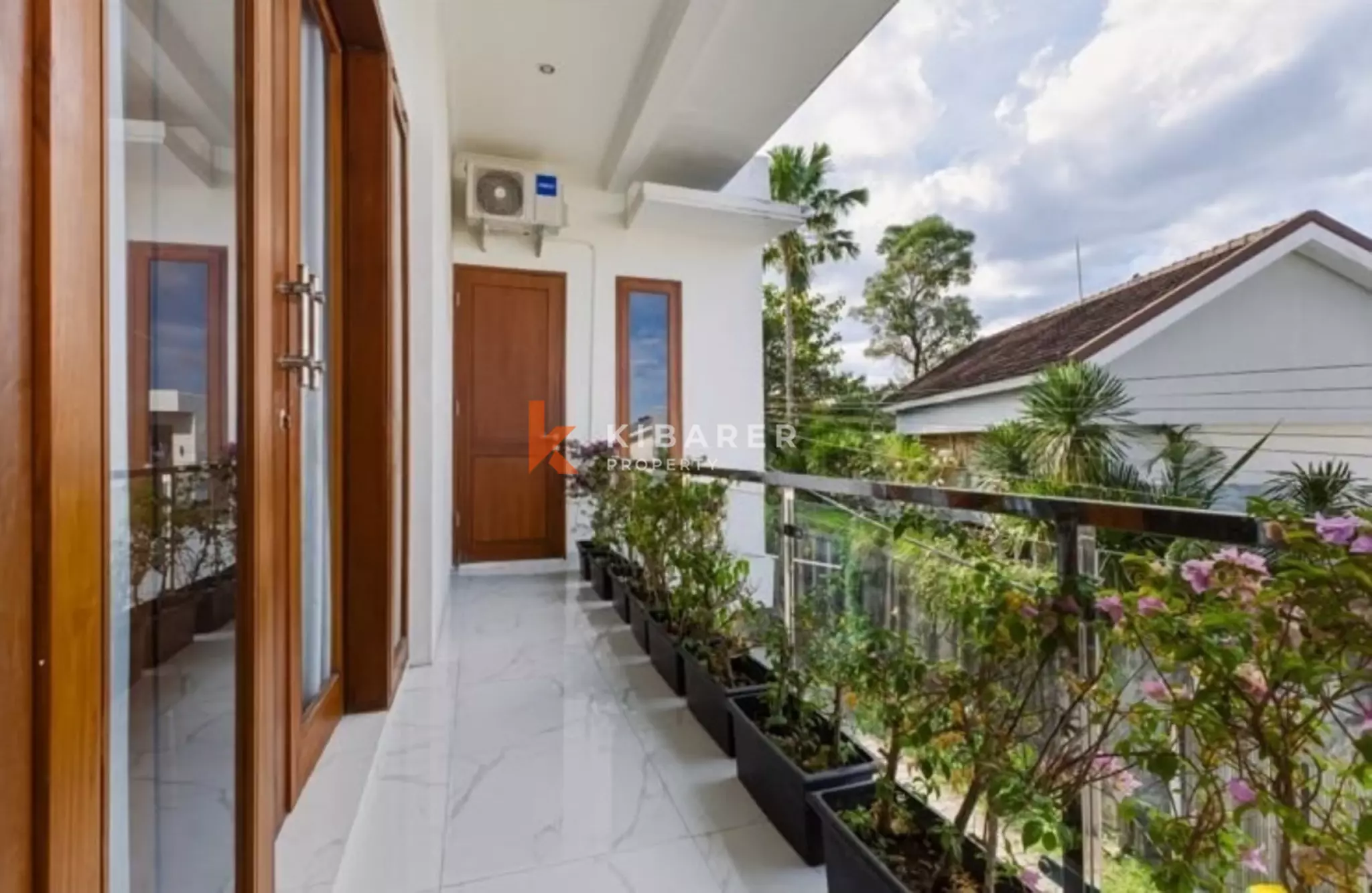 Beautiful Two Bedroom Private Villa in One of Canggu's Emerging Areas — image 11
