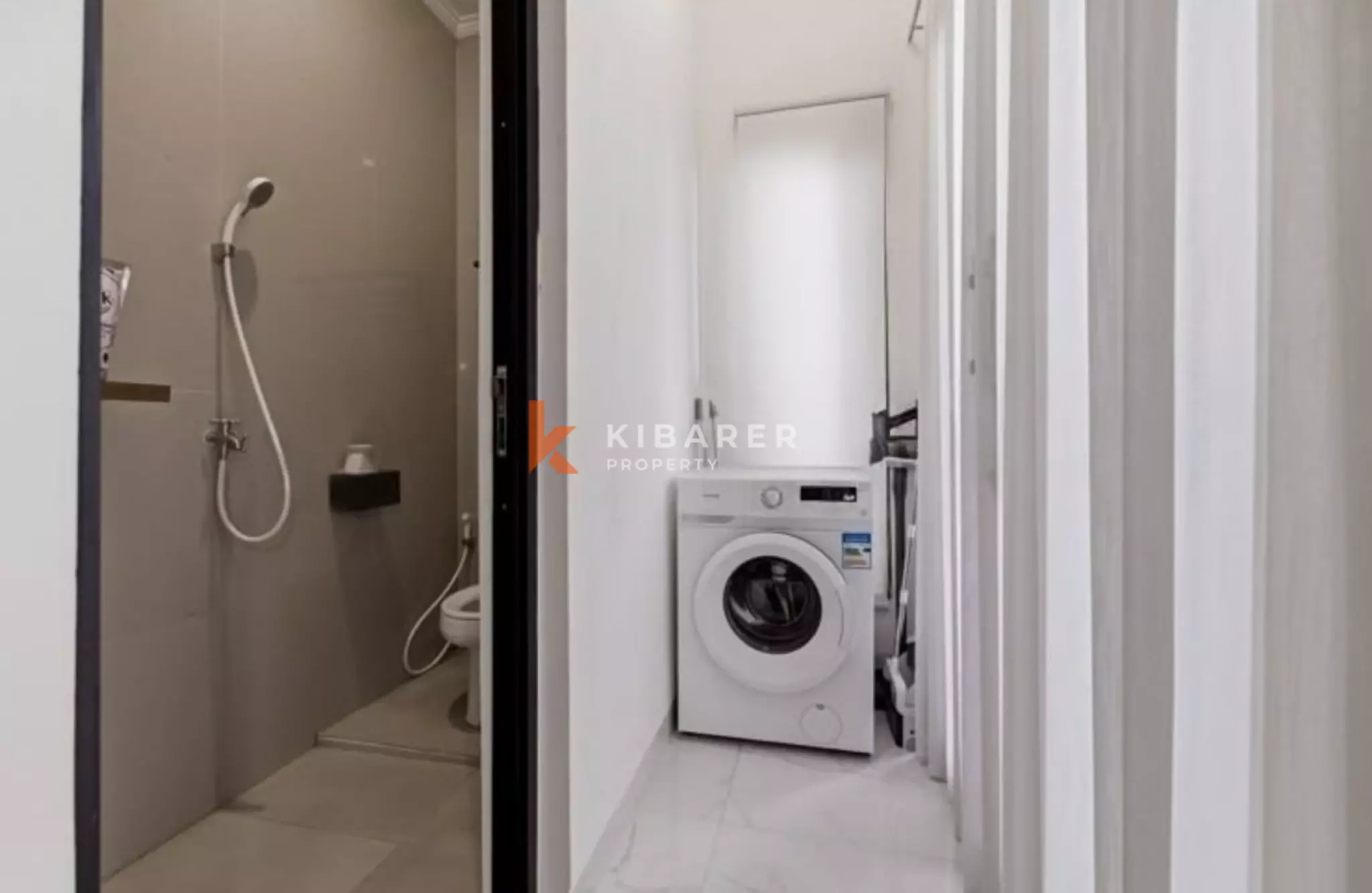 Beautiful Two Bedroom Private Villa in One of Canggu's Emerging Areas — image 6