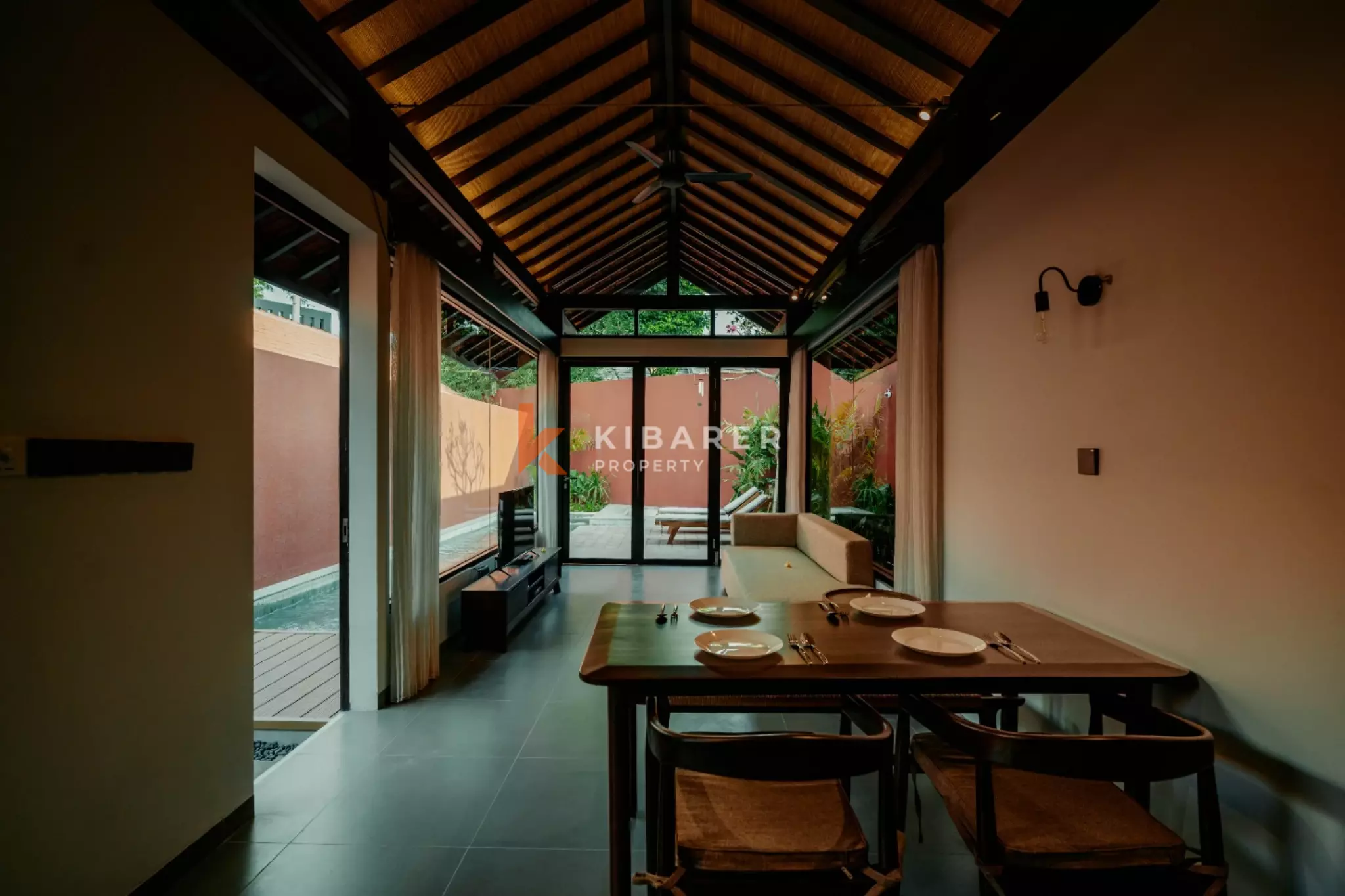Warm Contemporary Two-Bedroom Tropical Villa with Private Pool in Jimbaran — image 2