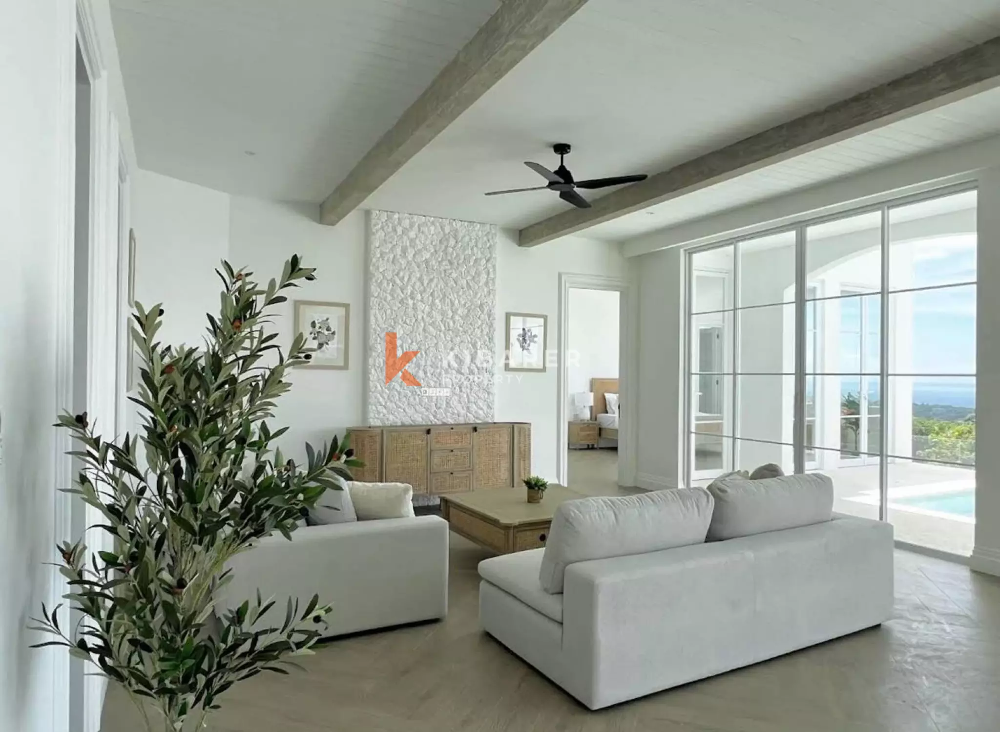 Modern Four-Bedroom Villa with Panoramic Sea Views & Rooftop in Ungasan — image 7