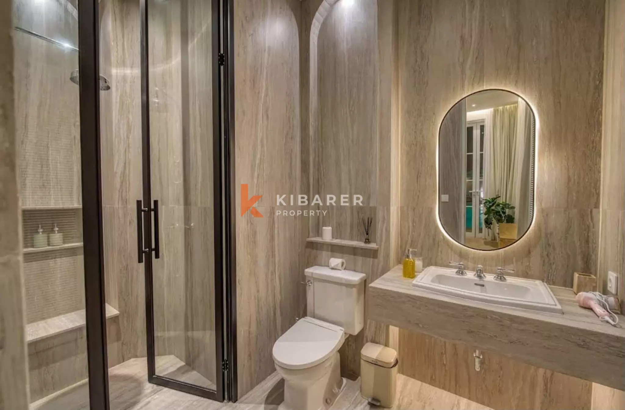 Luxury Four-Bedroom Villa with Rooftop Sea View in Prime Ungasan Location — image 16