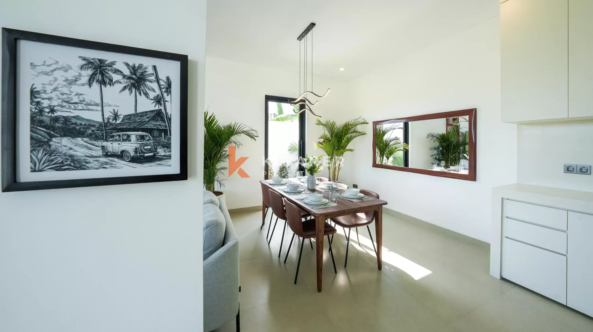 Spacious Three-Bedroom Villa with Panoramic Views in Cepaka — image 9