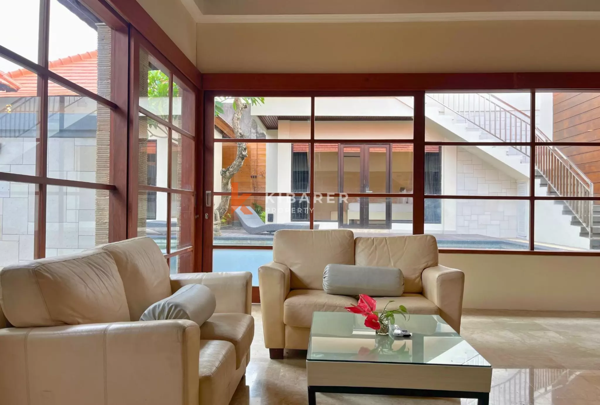 Batu Belig Retreat – 3-Bedroom Villa with Jacuzzi Pool Near Popular Spots — image 7