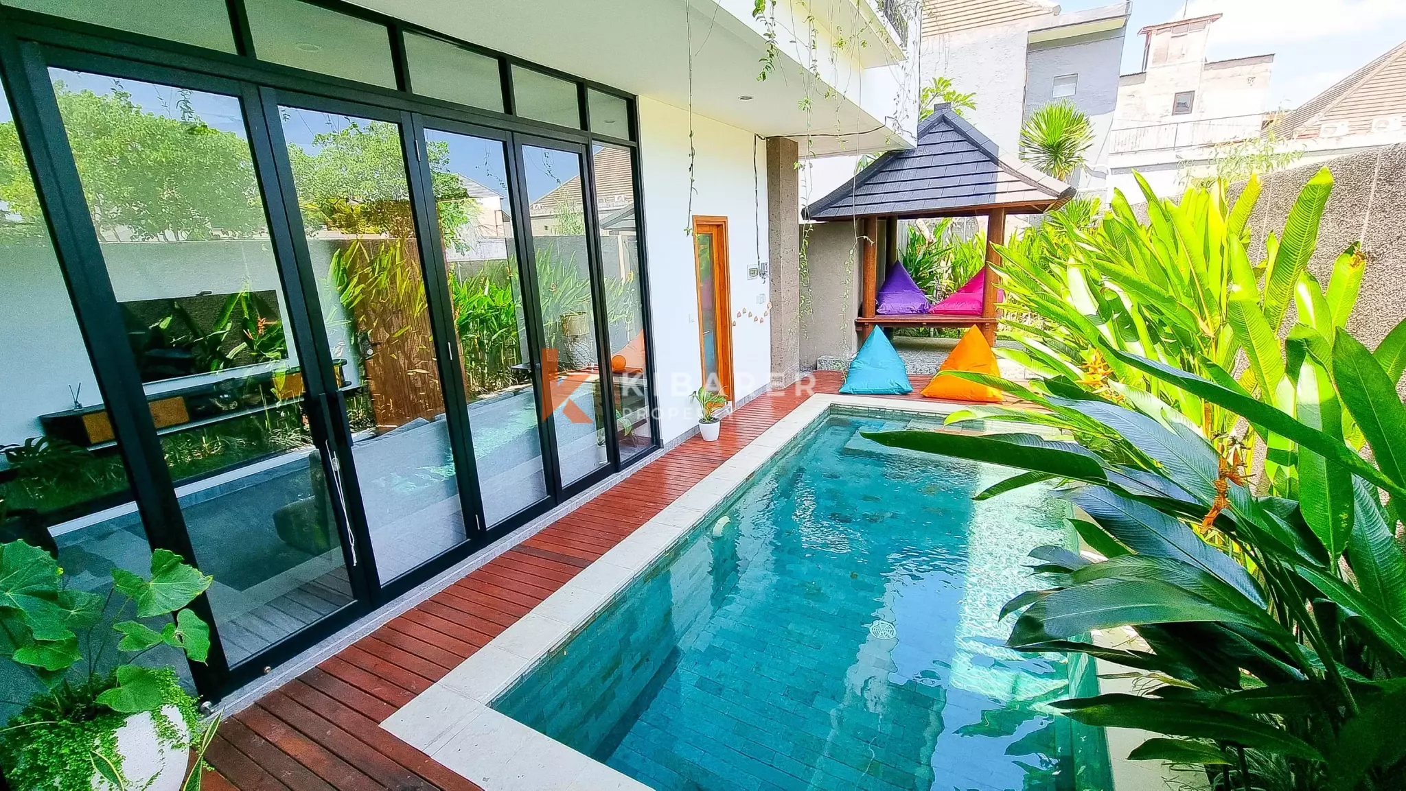 Contemporary Three-Bedroom Villa with Remote Work Space in Umalas