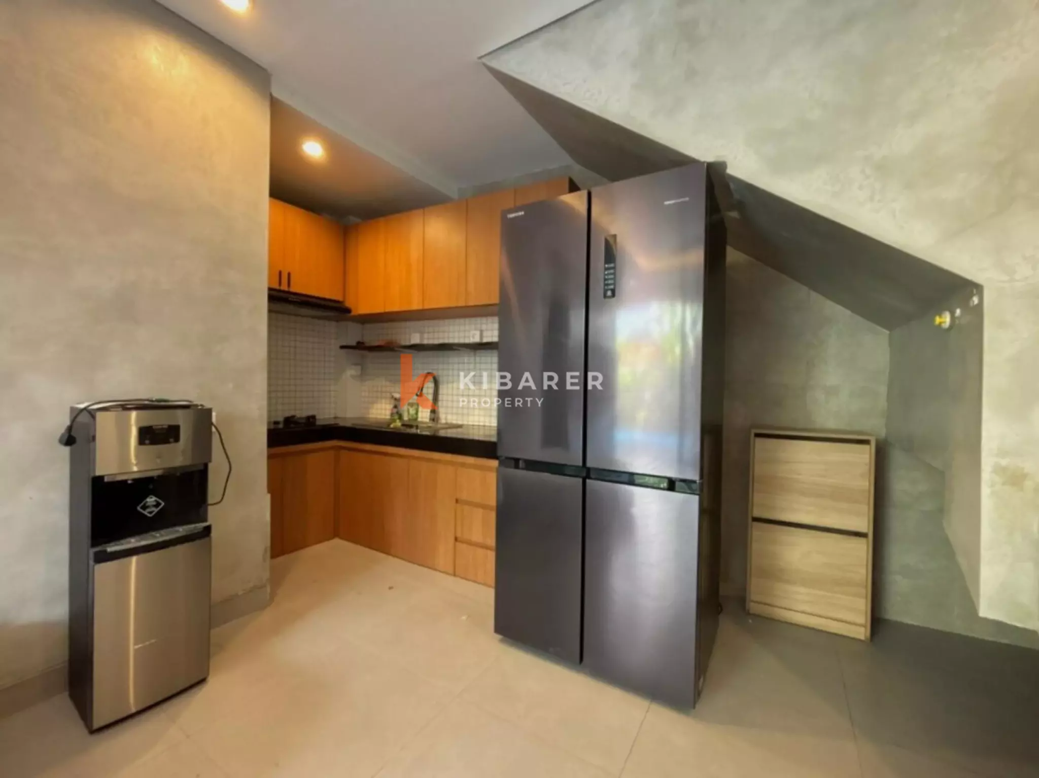 Relaxing Semi-Furnished Three Bedroom Villa in Prime Canggu — image 3
