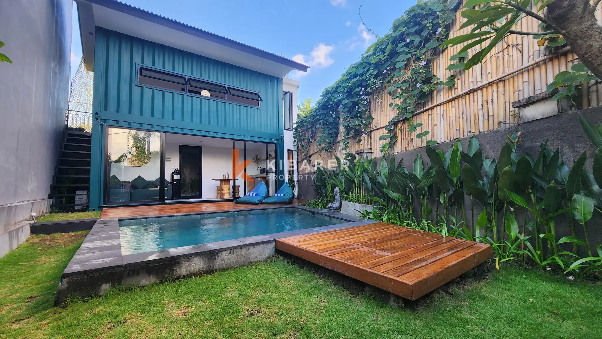 Contemporary One-Bedroom Container-Style Villa with Garden in Canggu