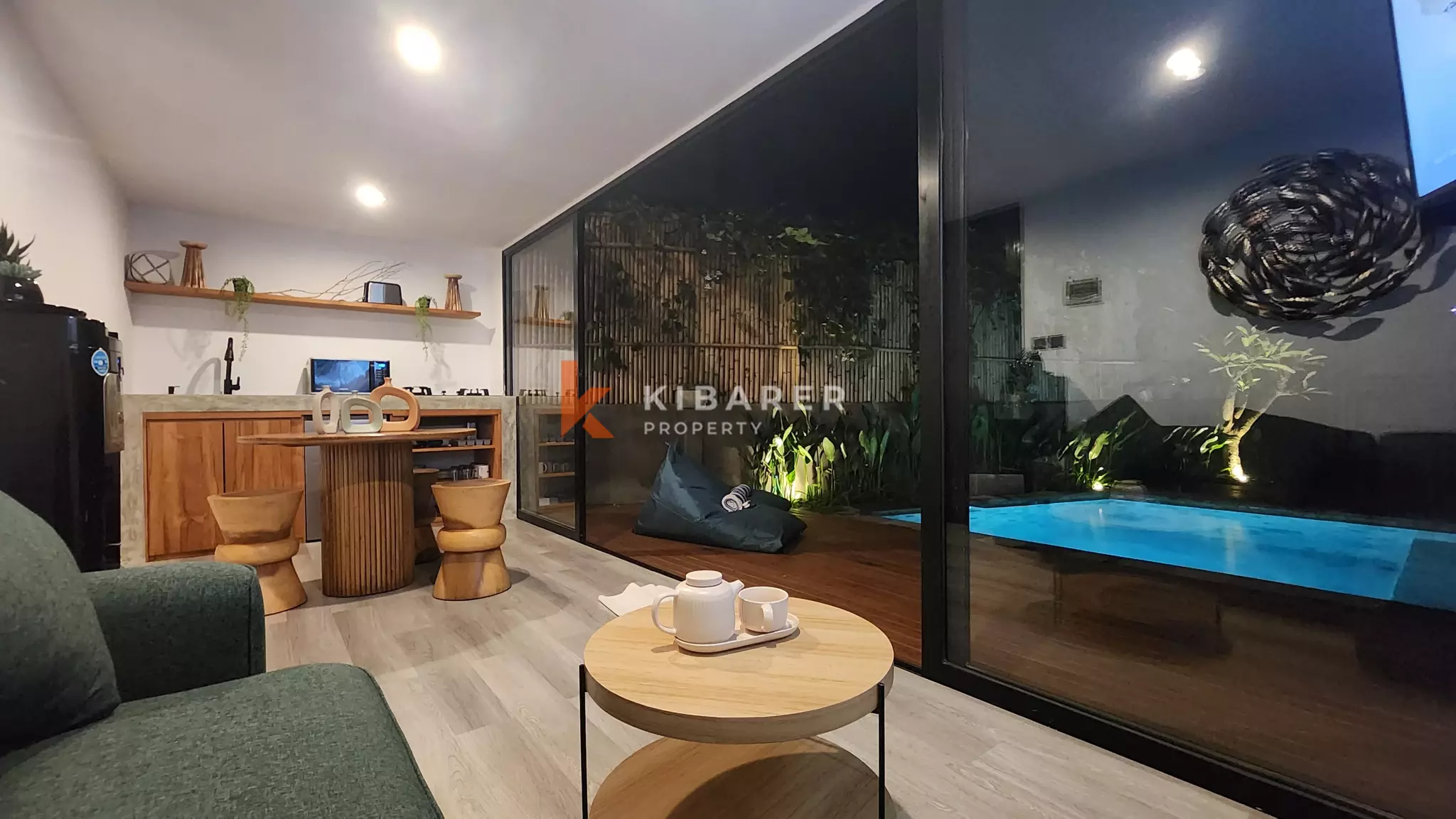 Contemporary One-Bedroom Container-Style Villa with Garden in Canggu — image 3