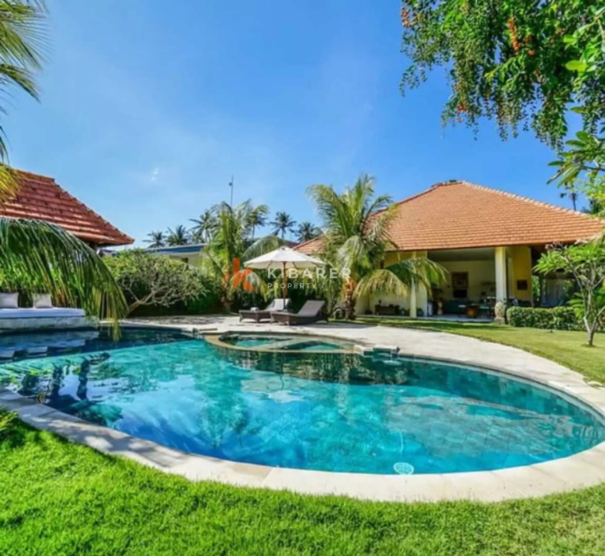Tropical Sanctuary – Three Bedroom Private Villa in Amed