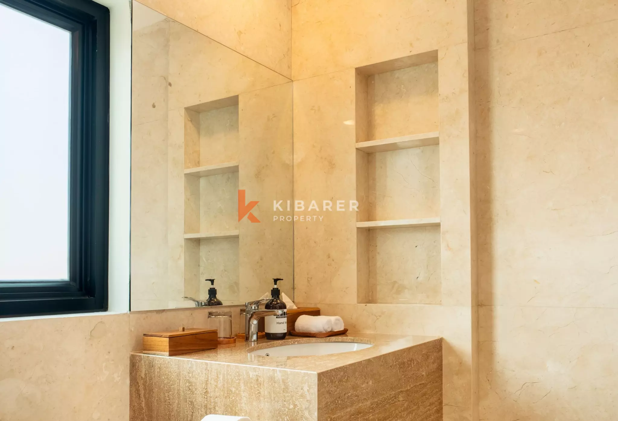 Sophisticated Three-Bedroom Villa with Private Pool in Nusa Dua — image 17