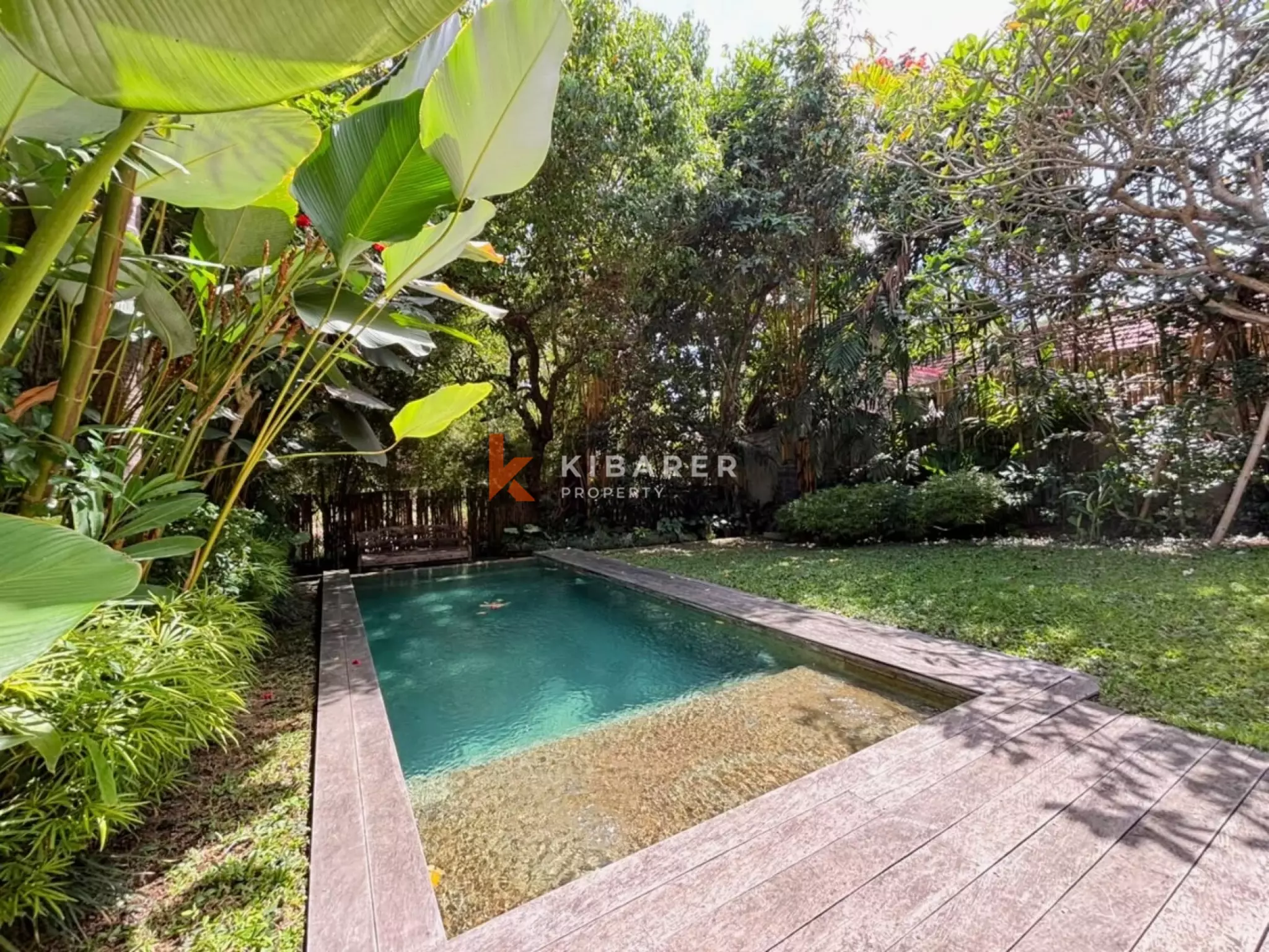 Tropical Ambiance – Garden Villa with Two Bedrooms in Pererenan — image 12