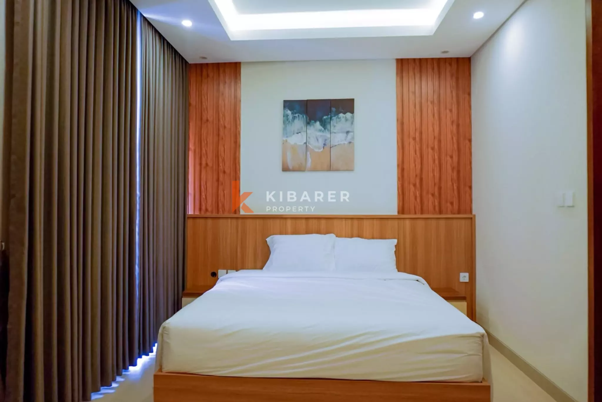 Fully Furnished Three-Bedroom Villa with Enclosed Living Area in Cemagi — image 19
