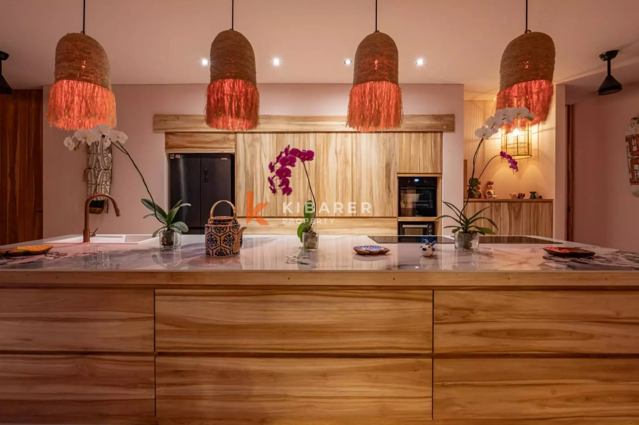 Luxurious Four-Bedroom Tropical Villa with Spacious Private Pool in Tabanan — image 12