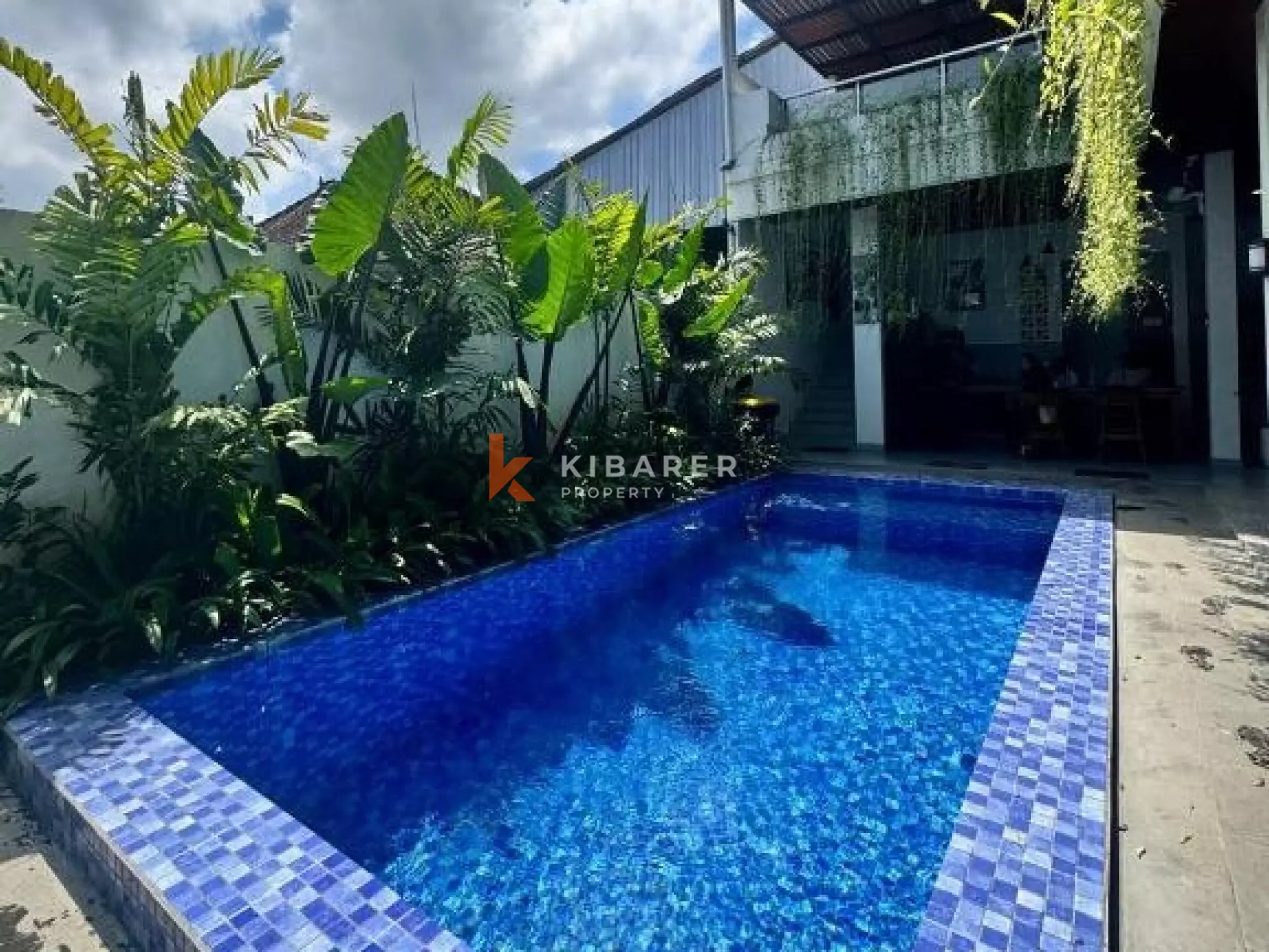 Brandnew Eight-Bedrooms Guest House Open Living Situated in Pererenan Area Near the Beach — image 2