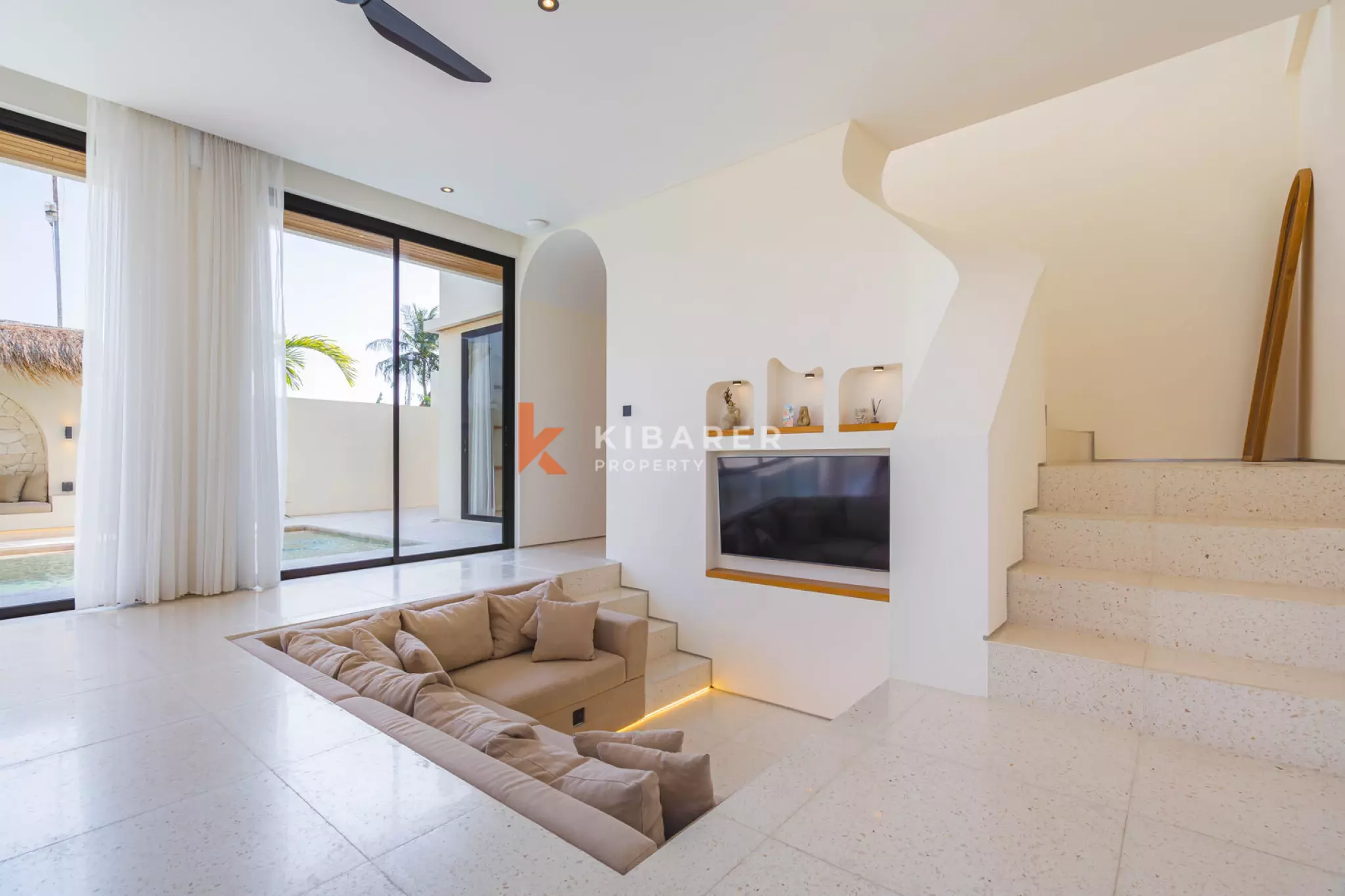 Two-Bedroom Mediterranean Villa with Wellness Area and Rooftop in Munggu — image 8