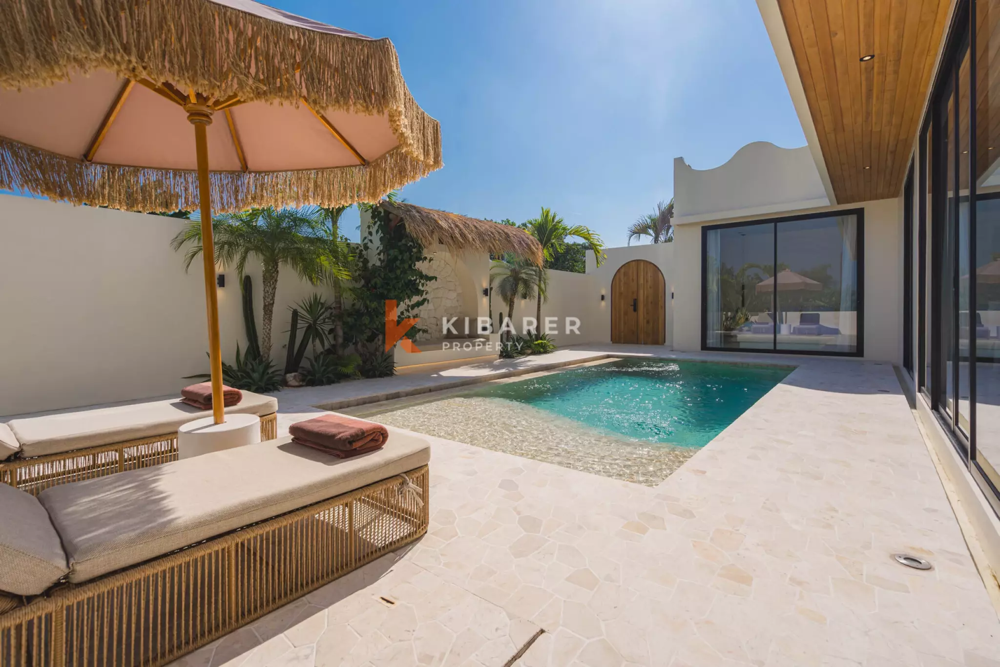 Two-Bedroom Mediterranean Villa with Wellness Area and Rooftop in Munggu — image 18