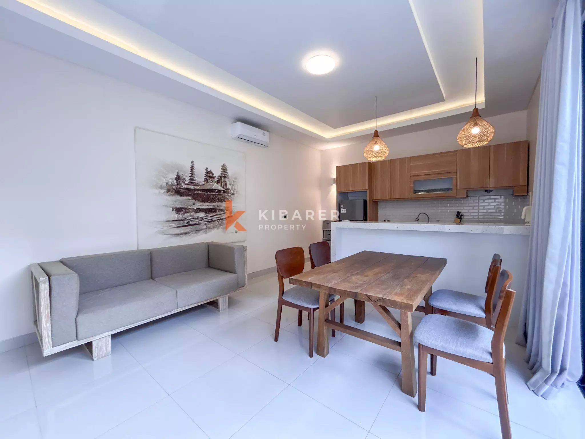 Charming Modern Two-Bedroom Villa with Swimming Pool in Padonan — image 2