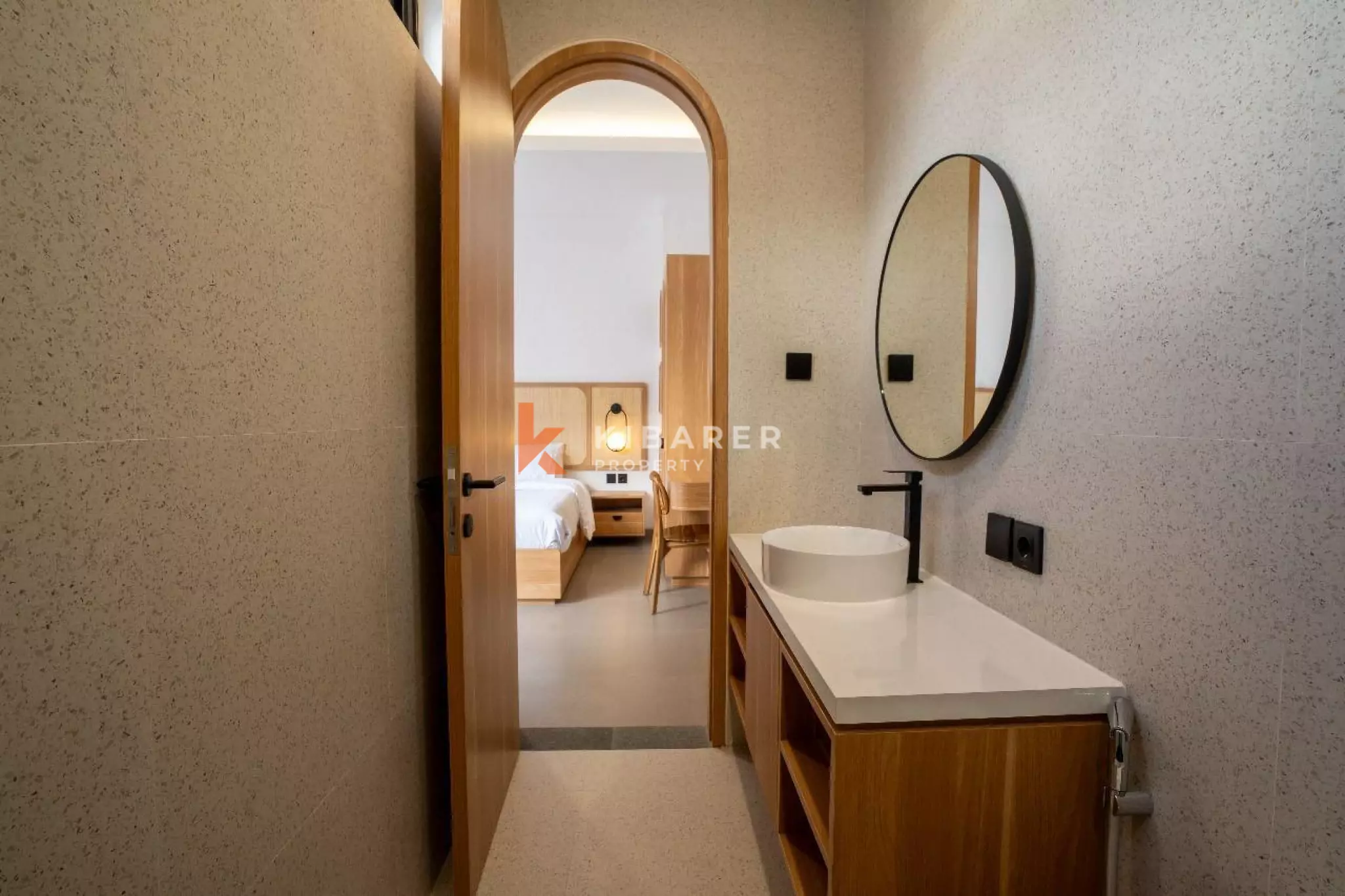Two-Bedroom Villa with Open Kitchen in Tabanan — image 5