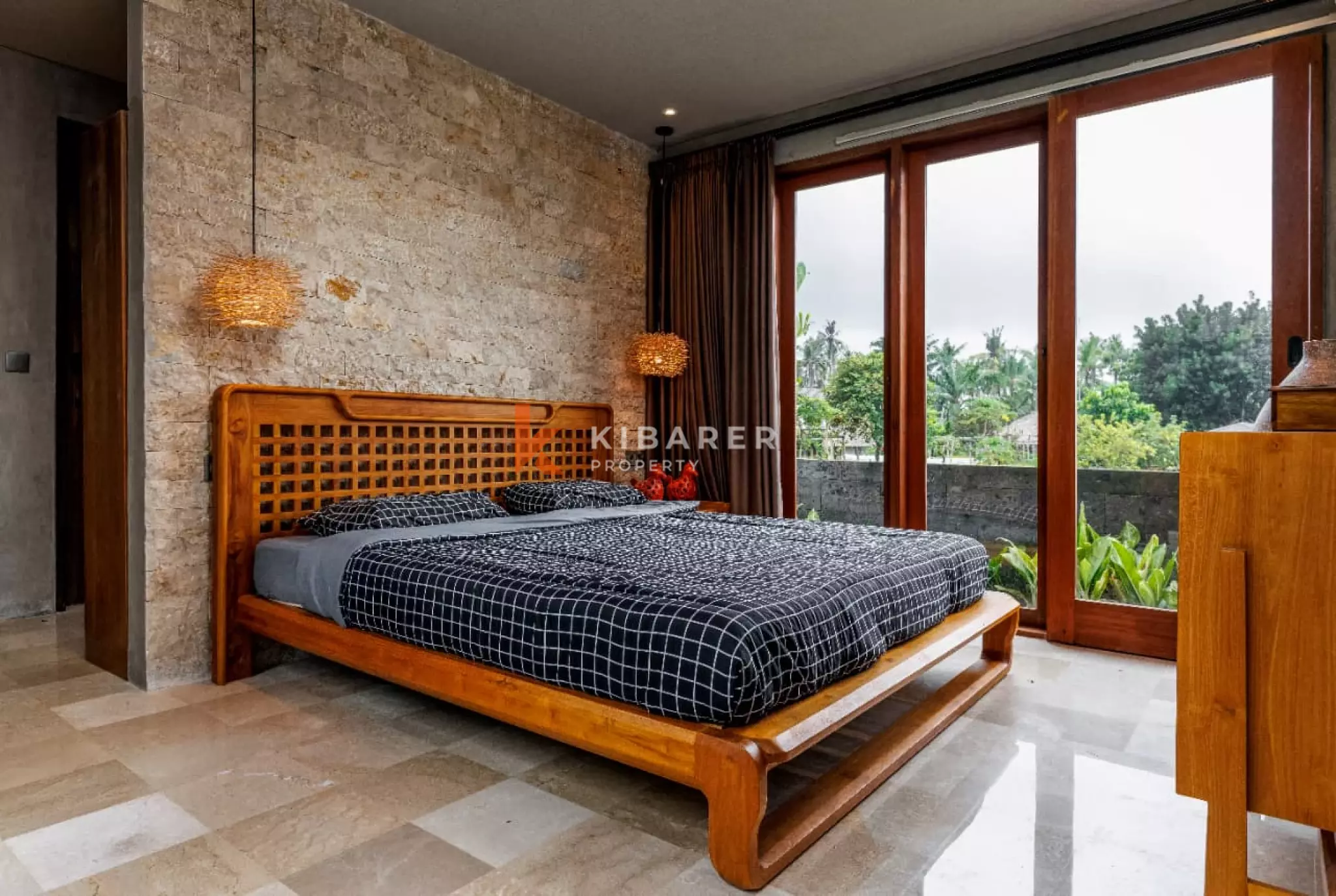 Elegant Four-Bedroom Villa with Private Pool in Cemagi — image 12