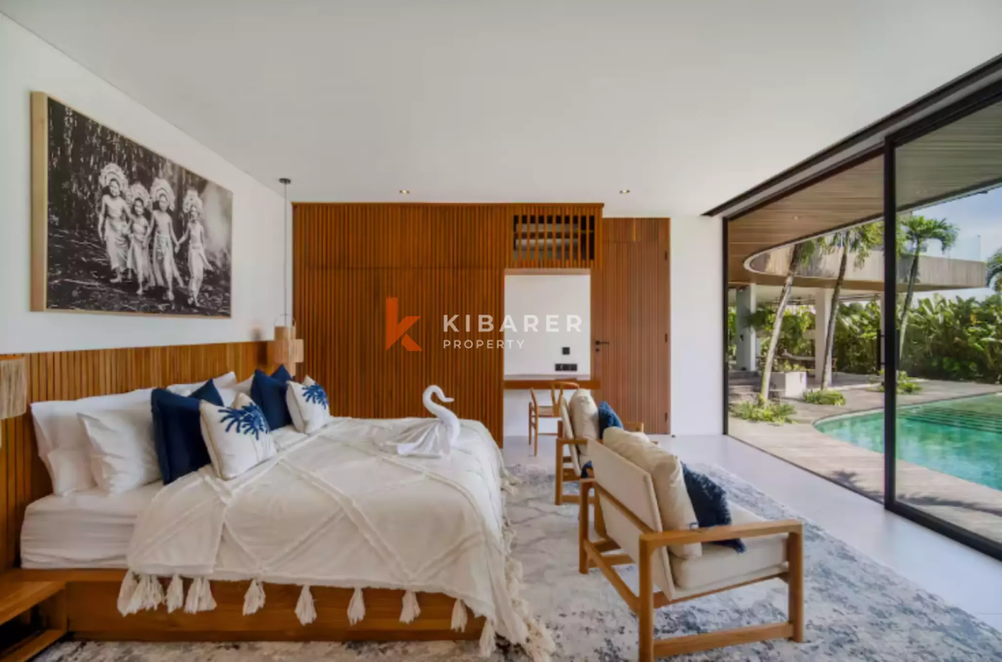 Luxury Residence with Garden – Five-Bedroom Villa in Tumbak Bayuh — image 16