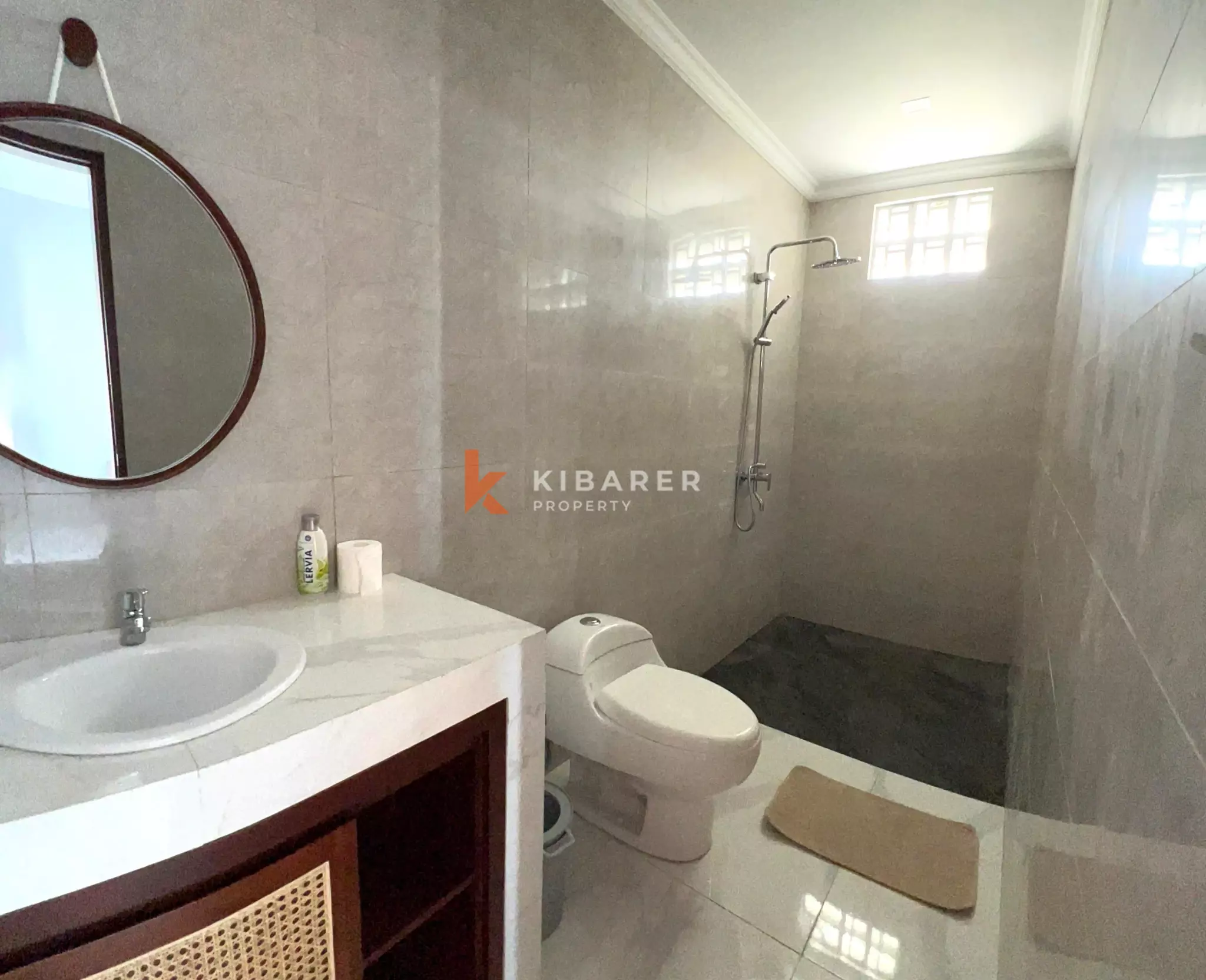 Tropical Three-Bedroom Villa with Open Living Room and Private Pool in Sanur — image 7