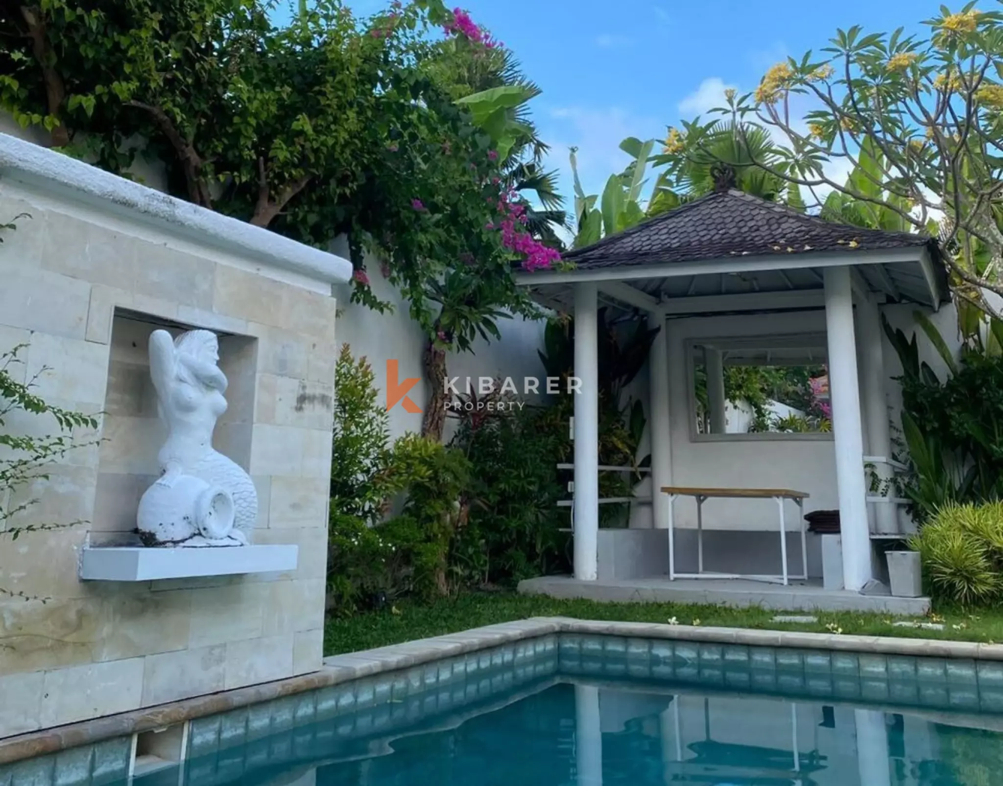 Perfect Blend of Garden and Residence – Three-Bedroom Villa in Kerobokan — image 8