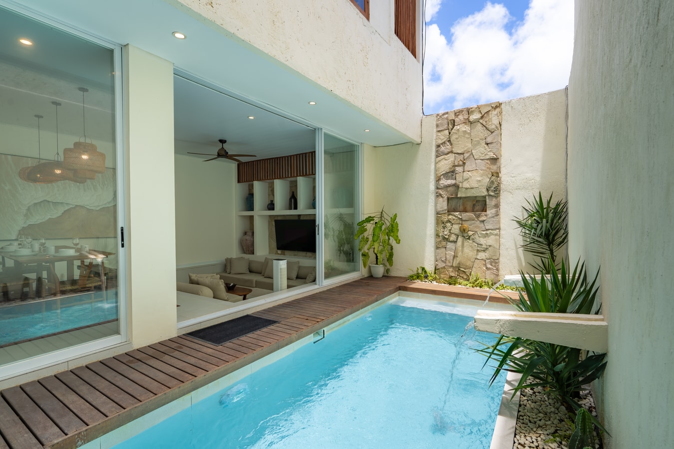 Sandwave - 3BR Villa with Pool & Rooftop, Uluwatu in Jimbaran, Bali