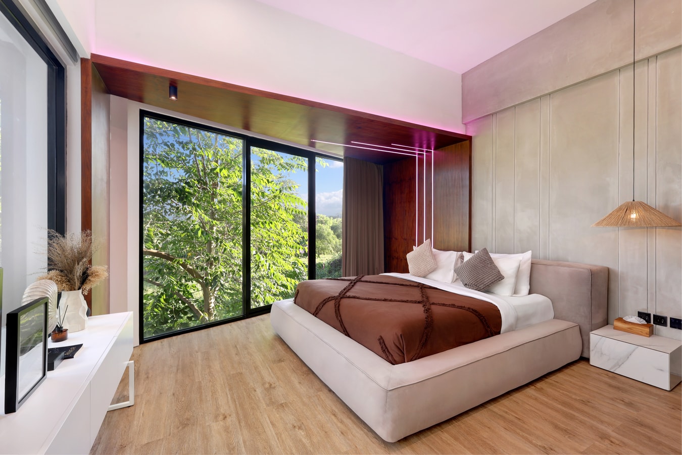 5 BR: Spacious Villa surrounding by rice fields in Canggu, Bali — image 7
