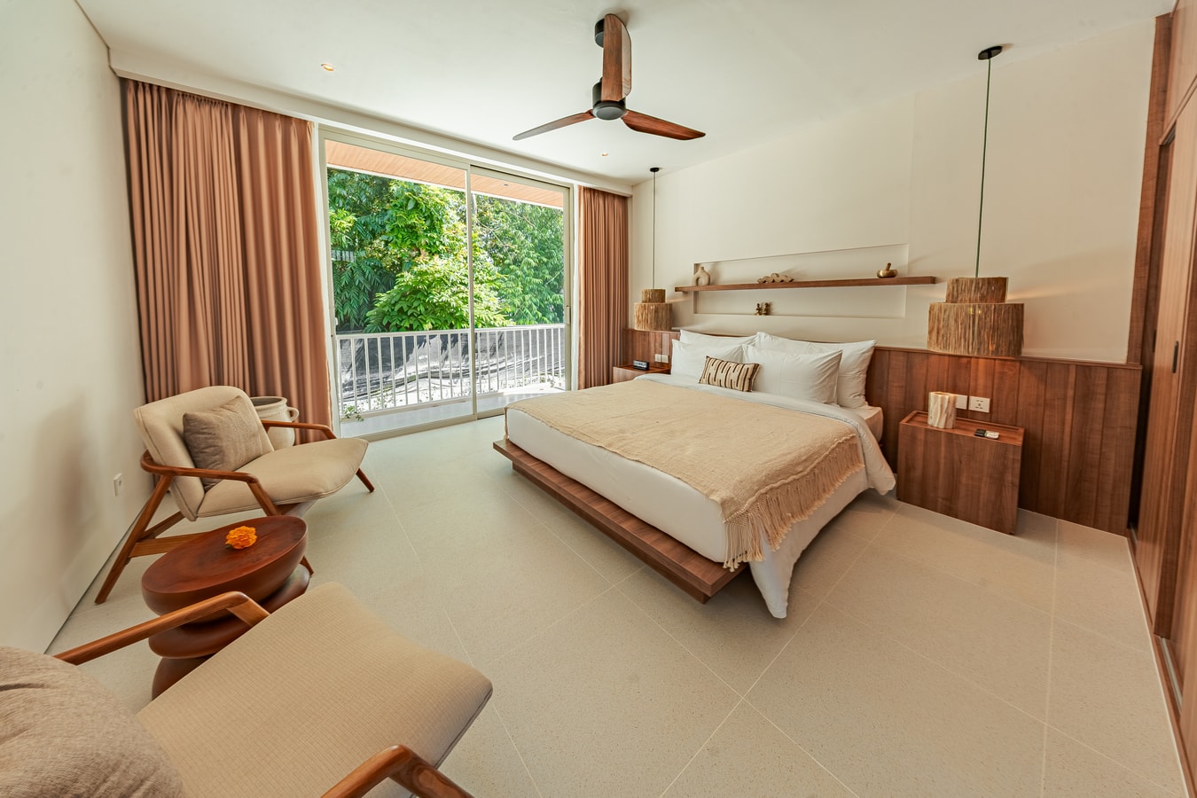 Binginzie - Balcony Pool Villa, Near Bingin Beach in Pecatu, Bali — image 7