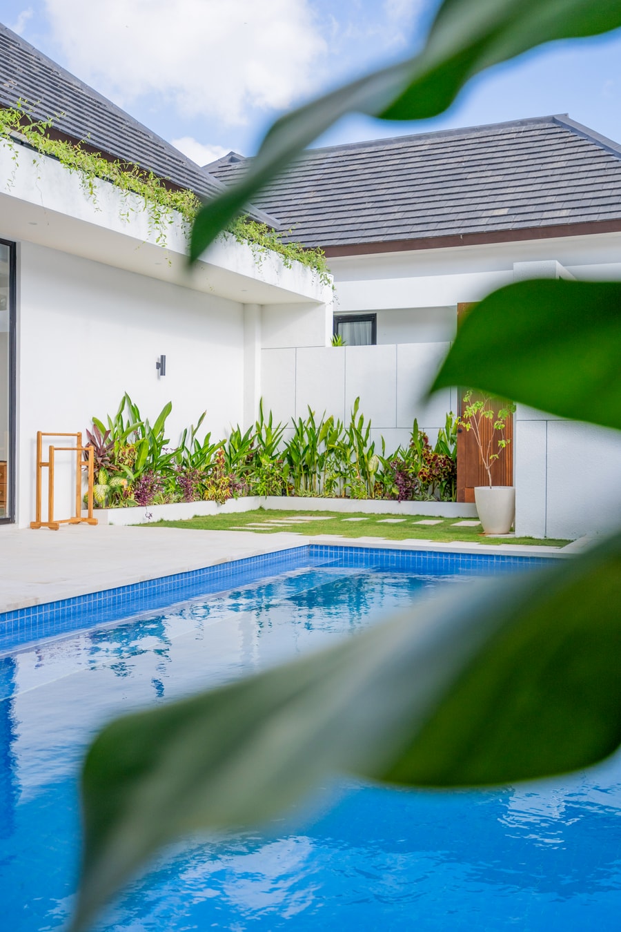 Serai - 2BR Villa with Pool, Central Seminyak in Seminyak, Bali — image 15