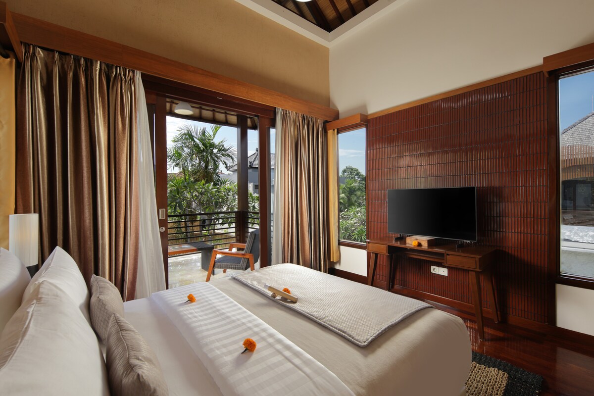 Homely Surf Sanctuary 3 Bedroom Private Villa in Canggu — image 10