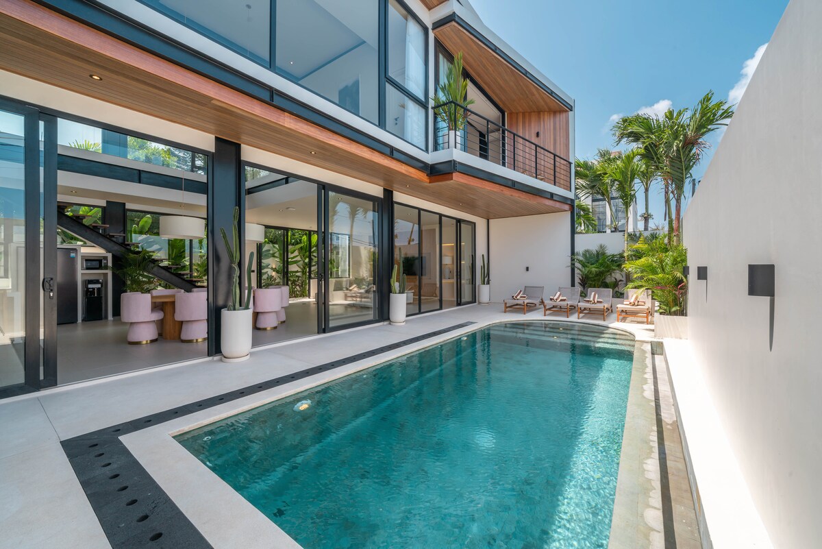 Villa Maverick — 4BR Villa Rental in Canggu — image 5