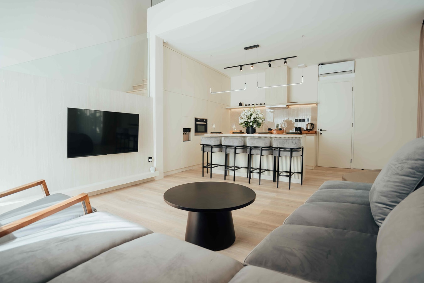 Canggu Escape 2BR Villa | Private Pool, Near Beach in Canggu, Bali — image 7