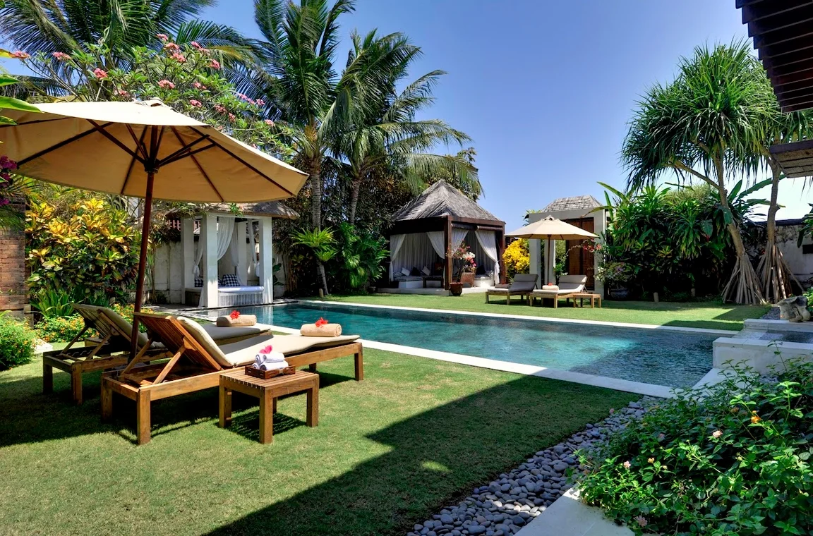 3-Bedroom Private Villa Near Ketewel Beach with Pool, Jacuzzi & Ocean Deck – Bali’s Hidden Coastal Gem – BVI2876 — image 4