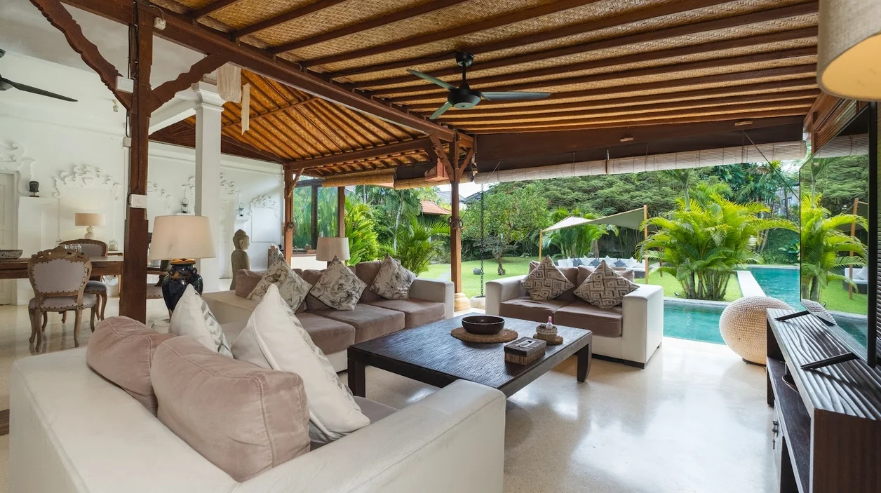 Three-Bedroom Private Pool Villa Rental in Seminyak – 3-Bedroom Villa with Pool — image 16