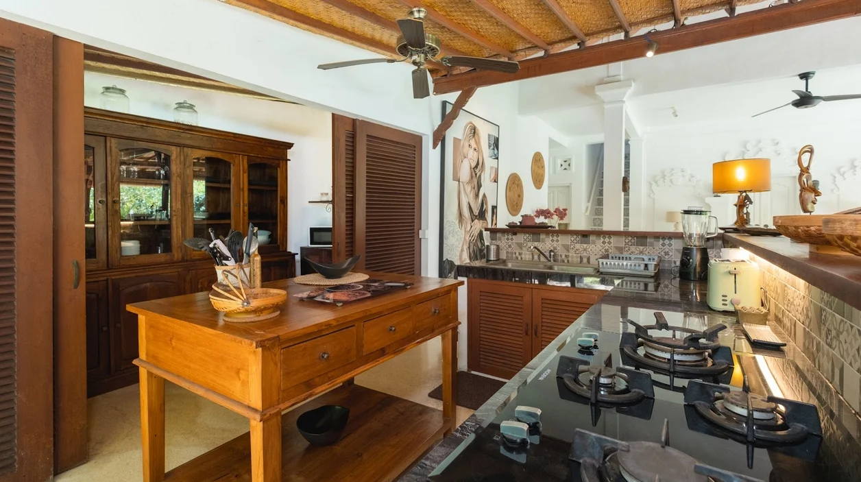 Three-Bedroom Private Pool Villa Rental in Seminyak – 3-Bedroom Villa with Pool — image 13
