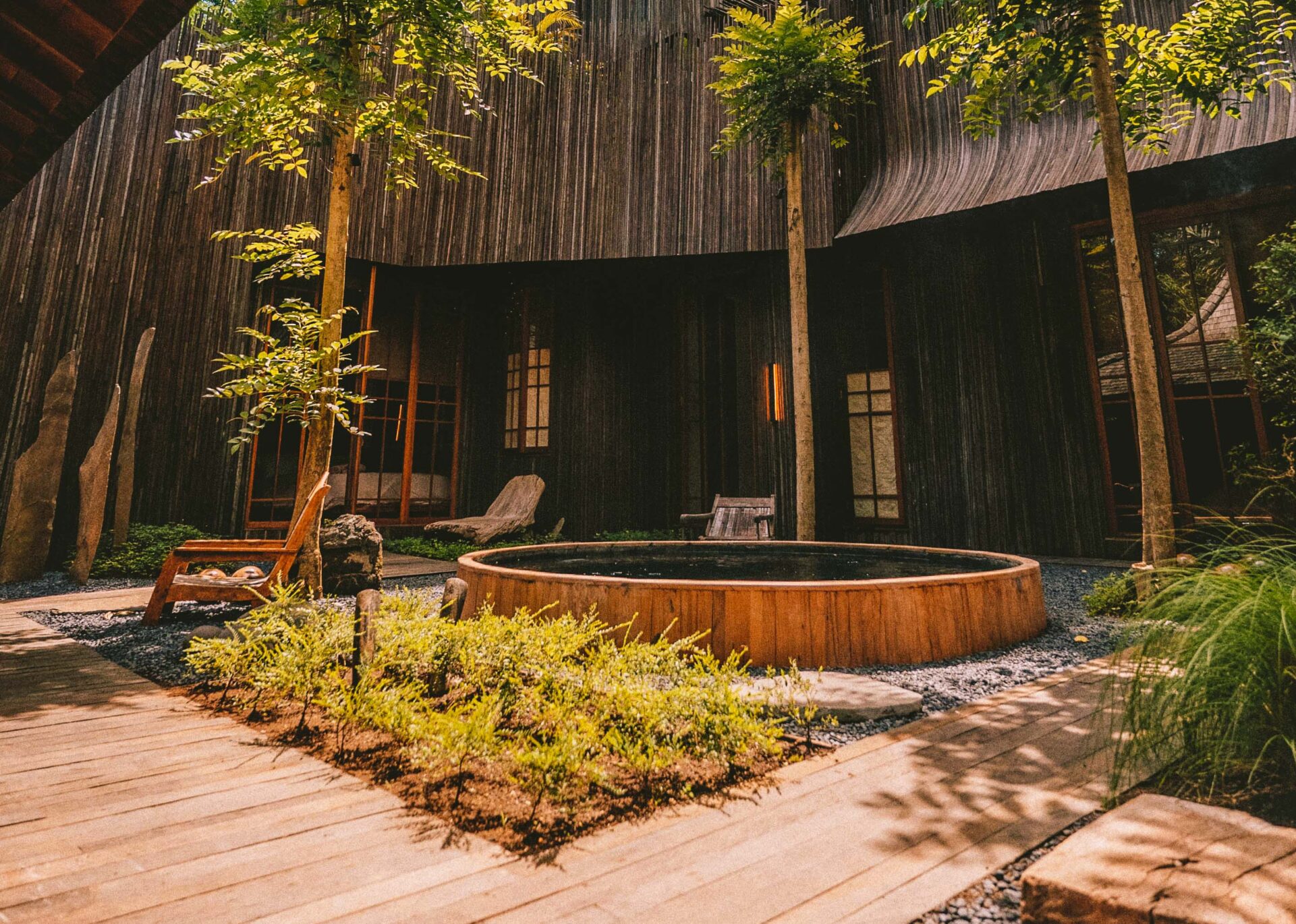 3 Bedroom river residence ensuite home — image 1