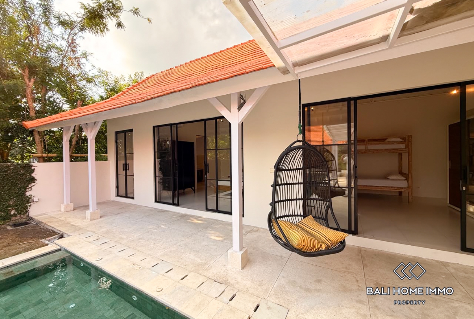 3 Bedroom Family Villa For Rent in Canggu Berawa — image 16